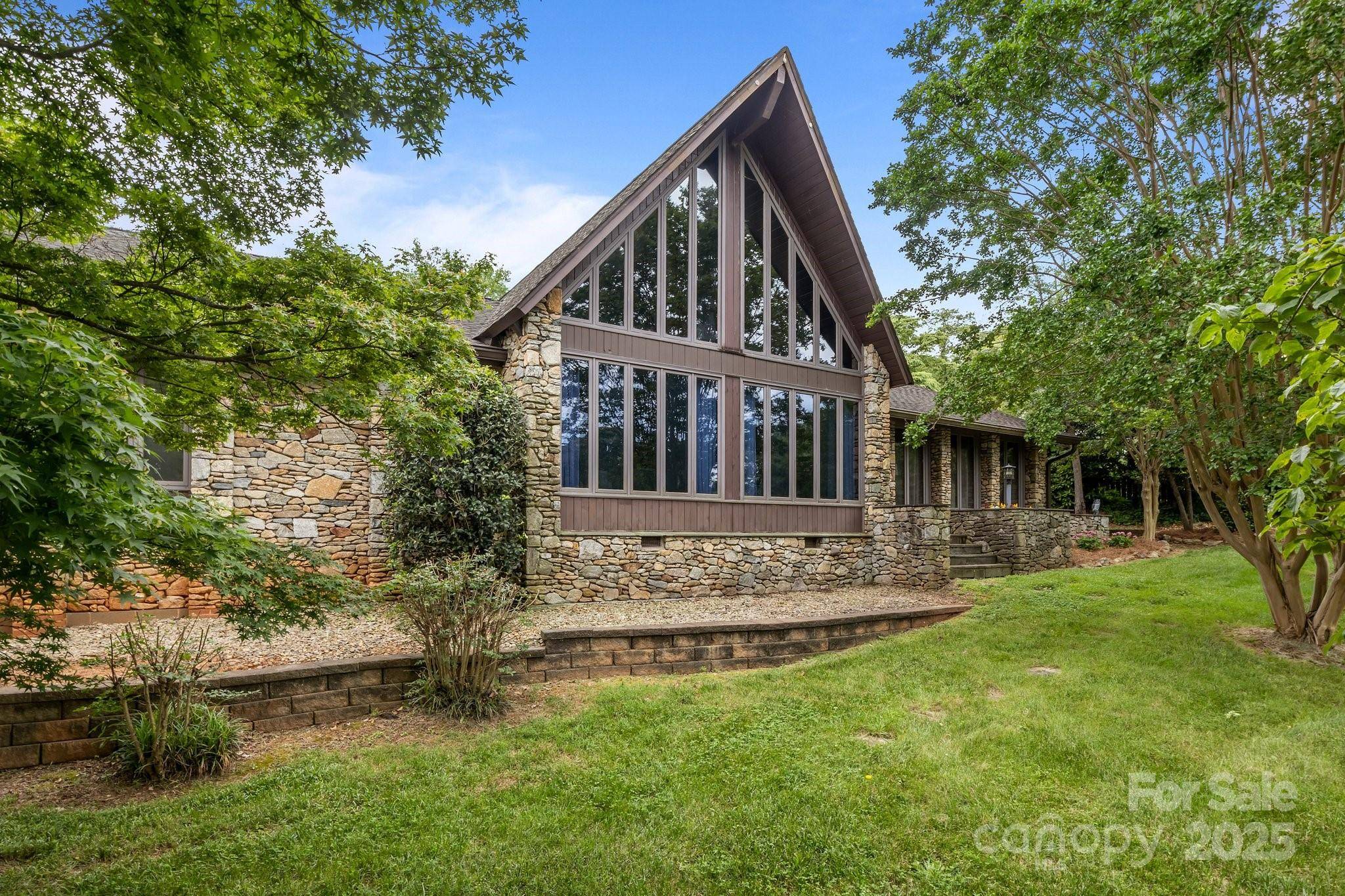 Gastonia, NC 28054,1515 Heatherloch DR