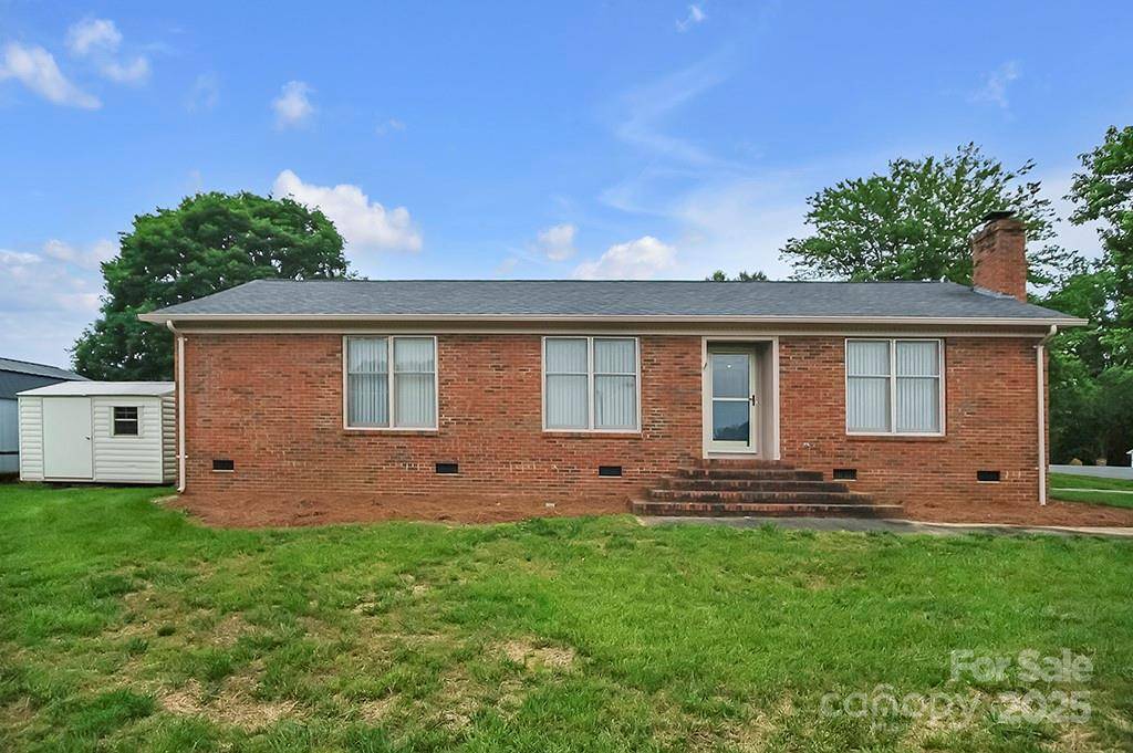 Shelby, NC 28152,1609 Mcfarland DR