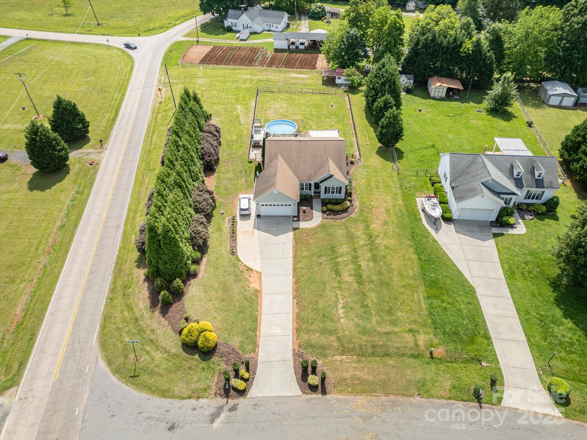 Salisbury, NC 28146,115 Meadow Lake DR