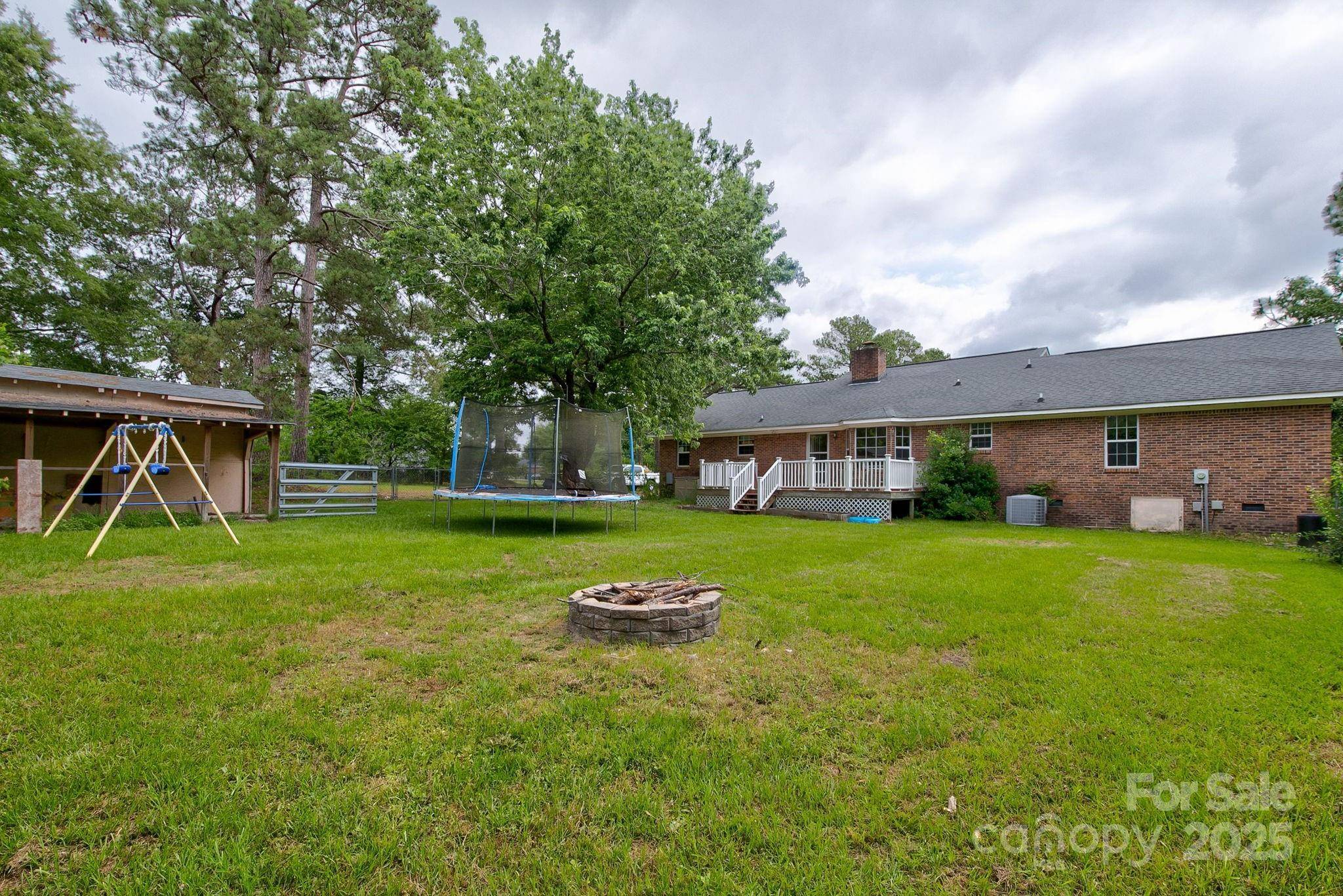 Camden, SC 29020,589 White Pines CIR