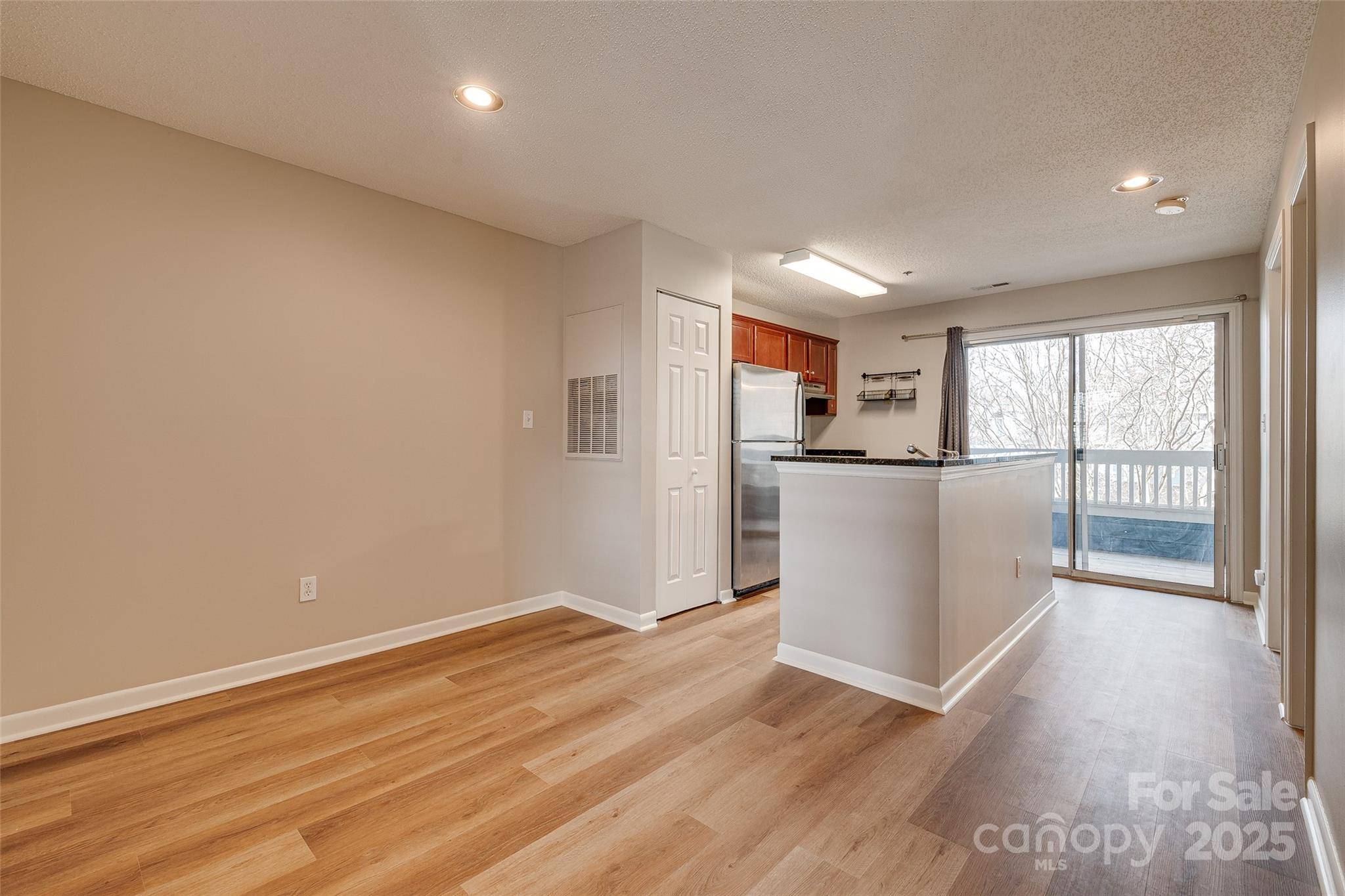 Charlotte, NC 28203,623 Olmsted Park PL #D
