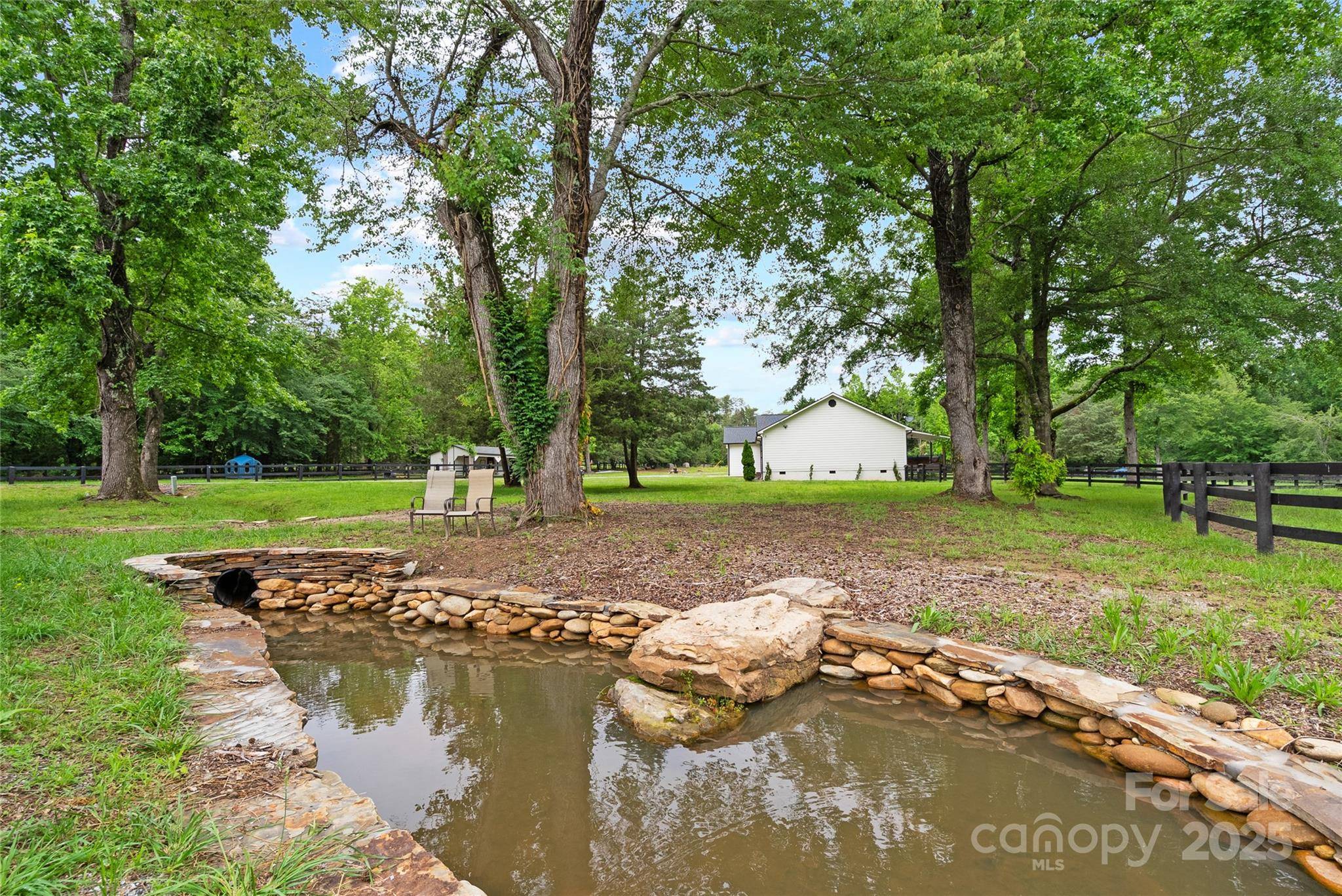 Columbus, NC 28722,94 Jamestown LN