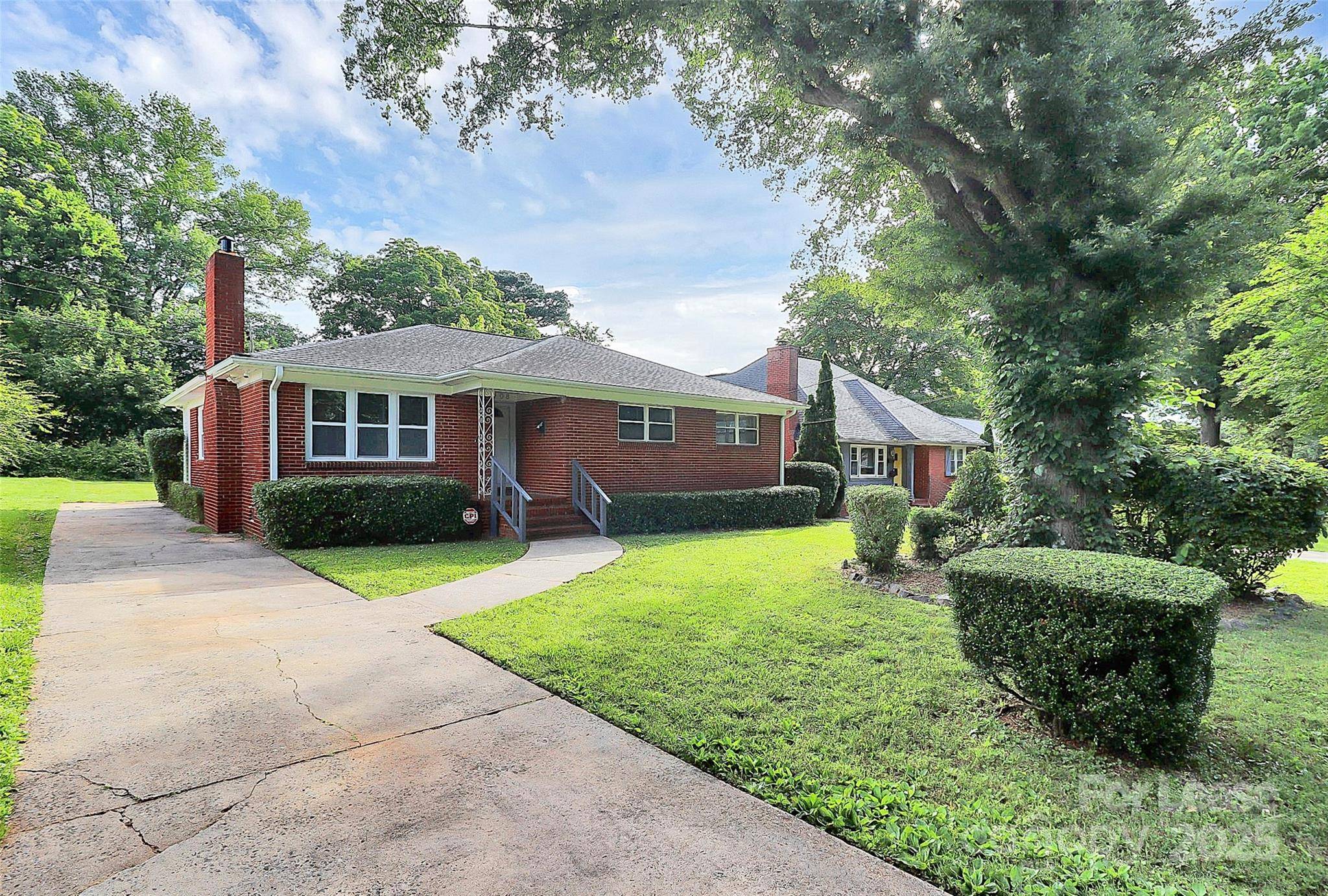 Charlotte, NC 28216,1908 Patton AVE