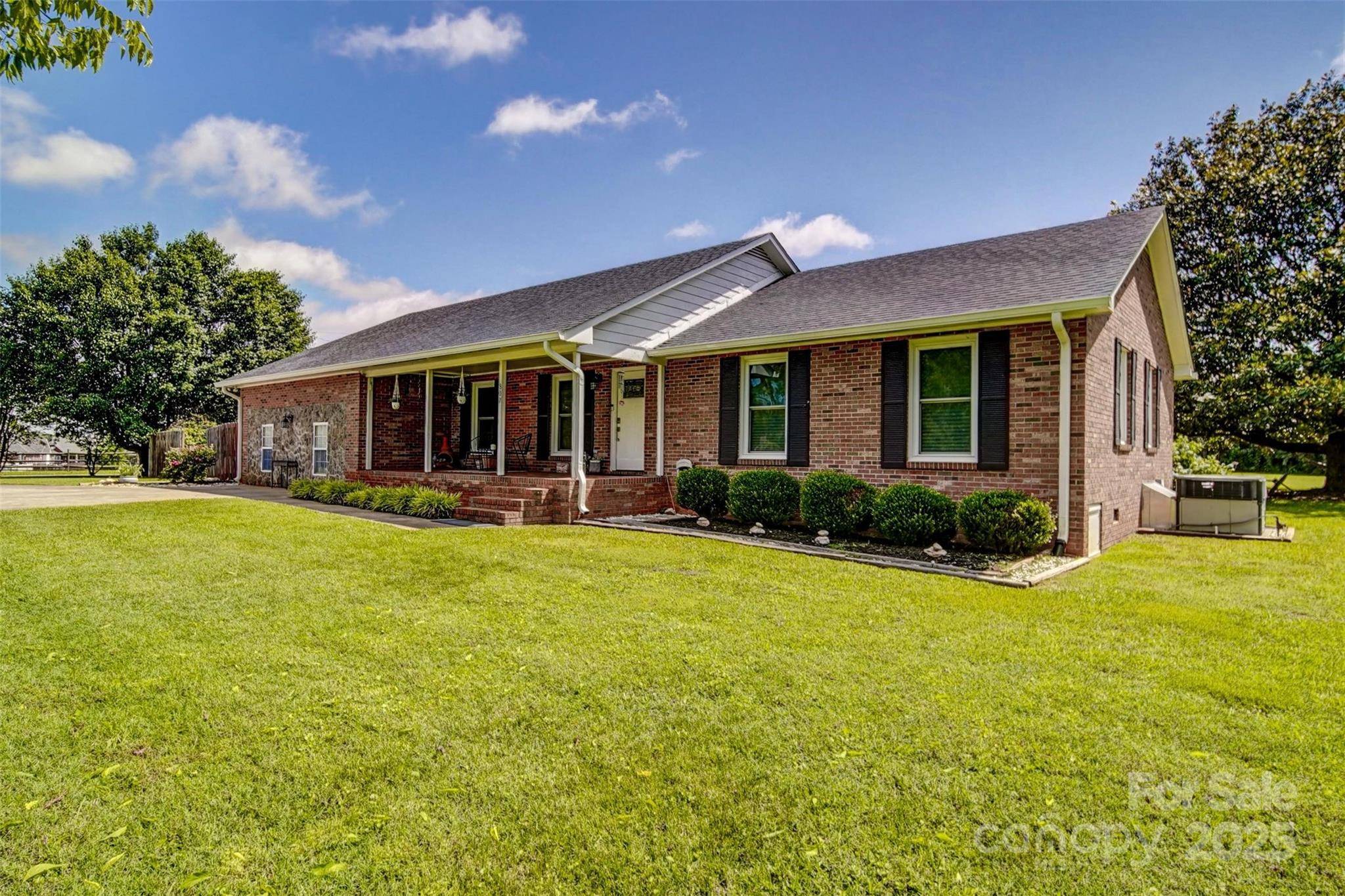 Wingate, NC 28174,801 Witmore RD