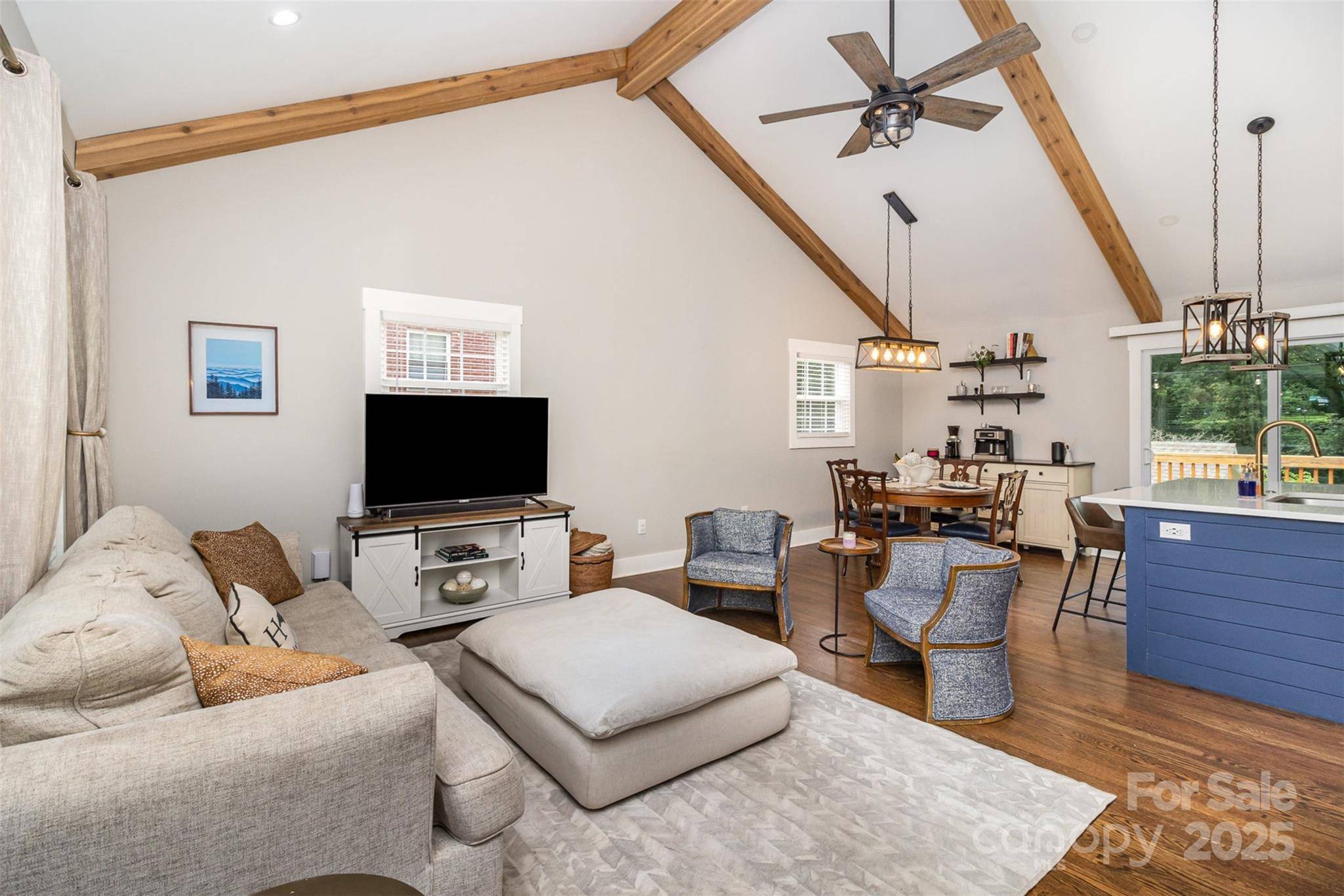 Charlotte, NC 28210,1621 Brookdale AVE