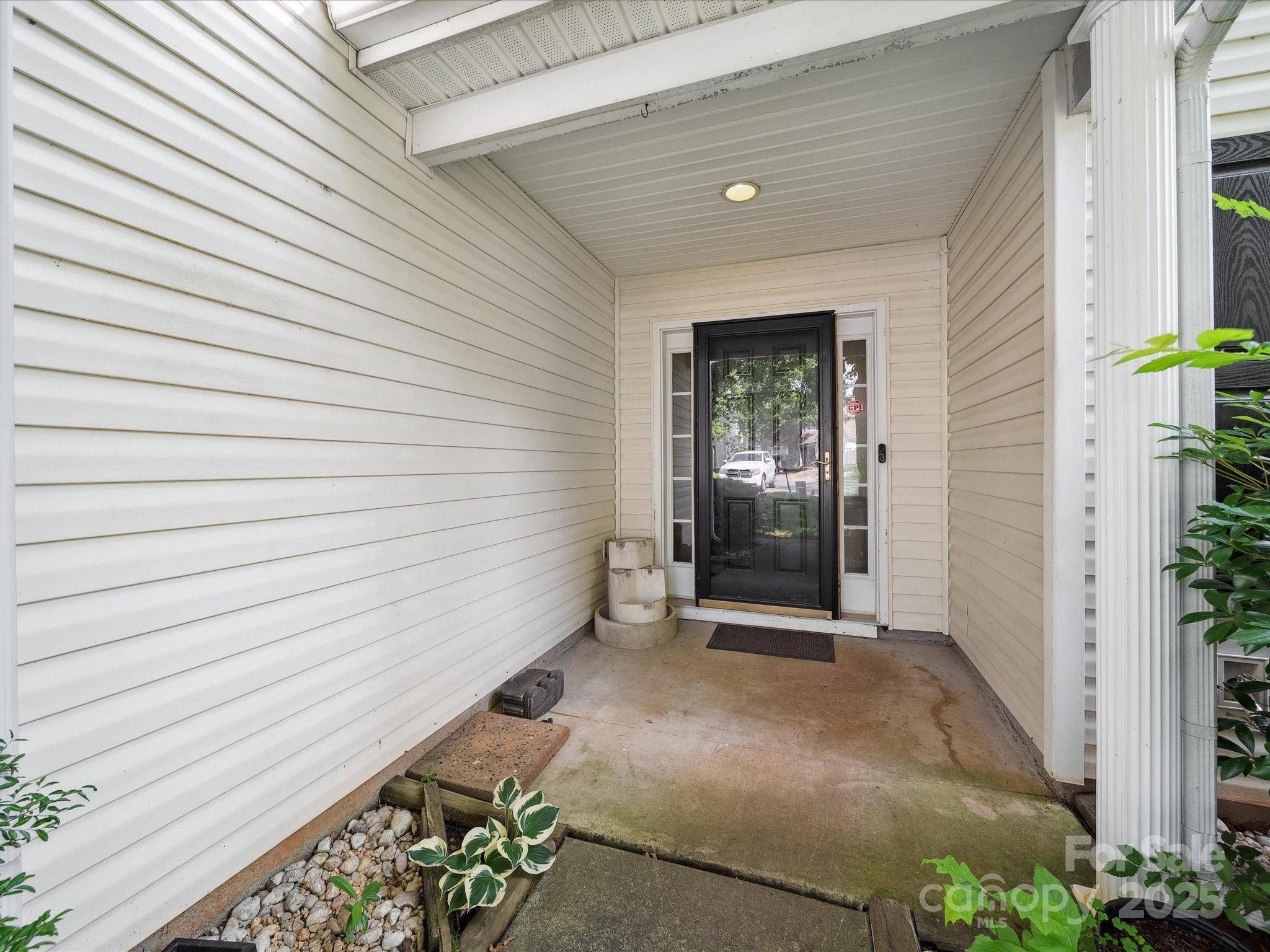 Charlotte, NC 28208,3014 Robin Terry CT