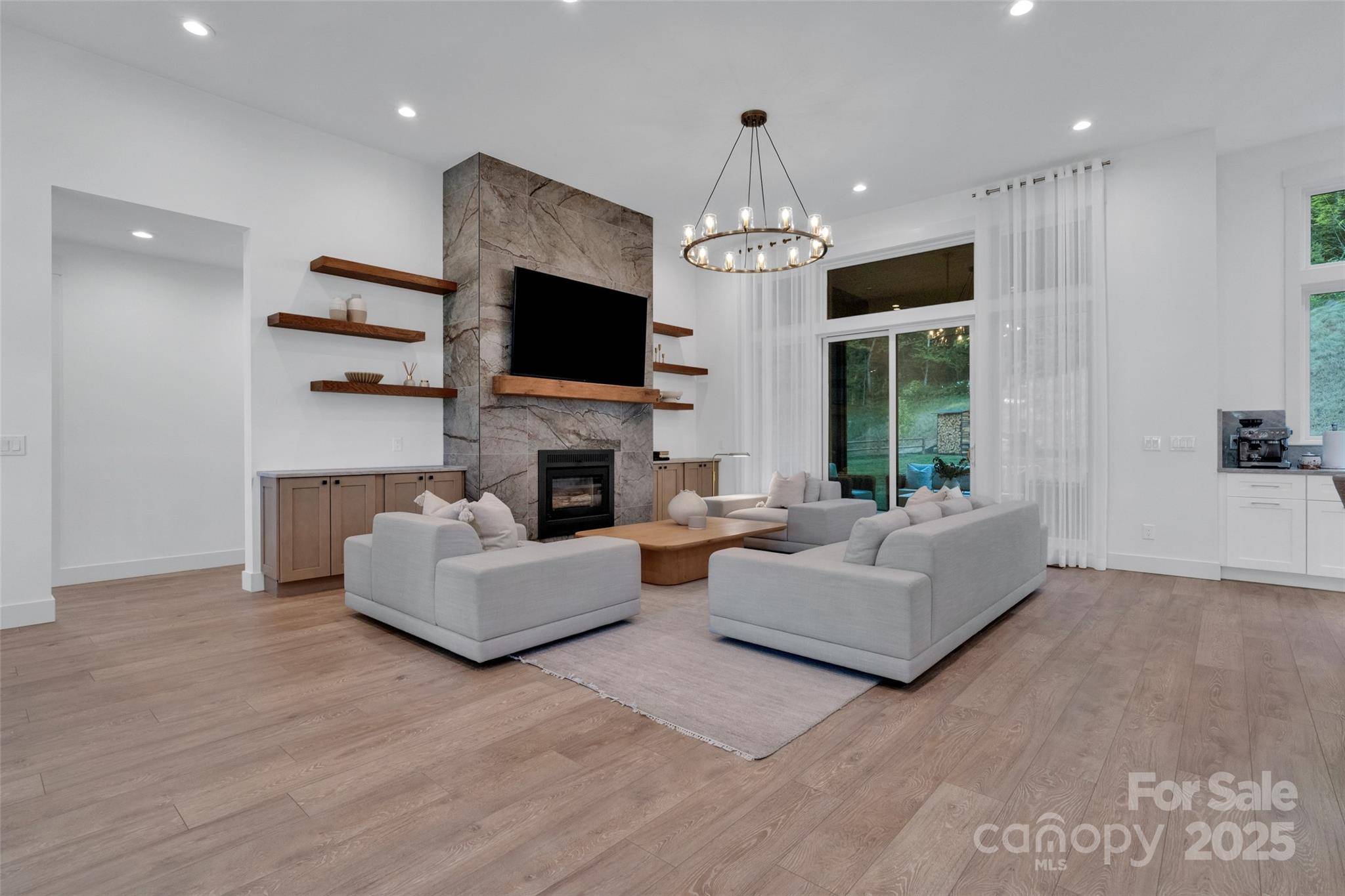 Candler, NC 28715,10 Slate DR