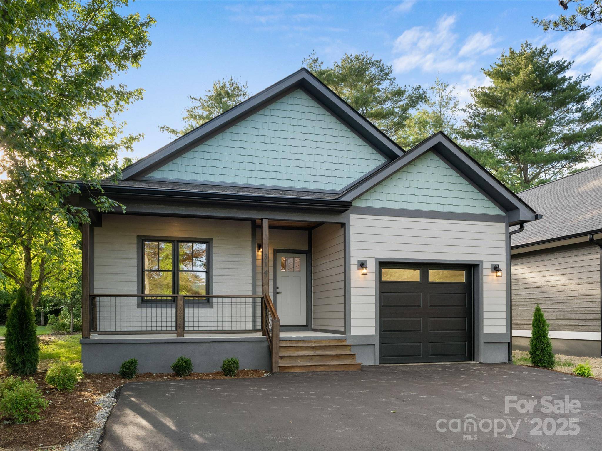 Brevard, NC 28712,314 Gallimore RD #1