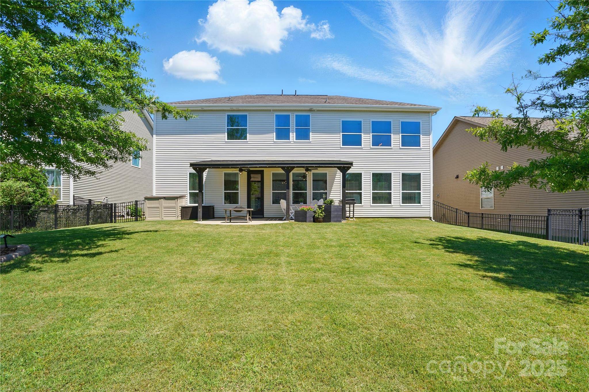 York, SC 29745,1478 Imperial CT