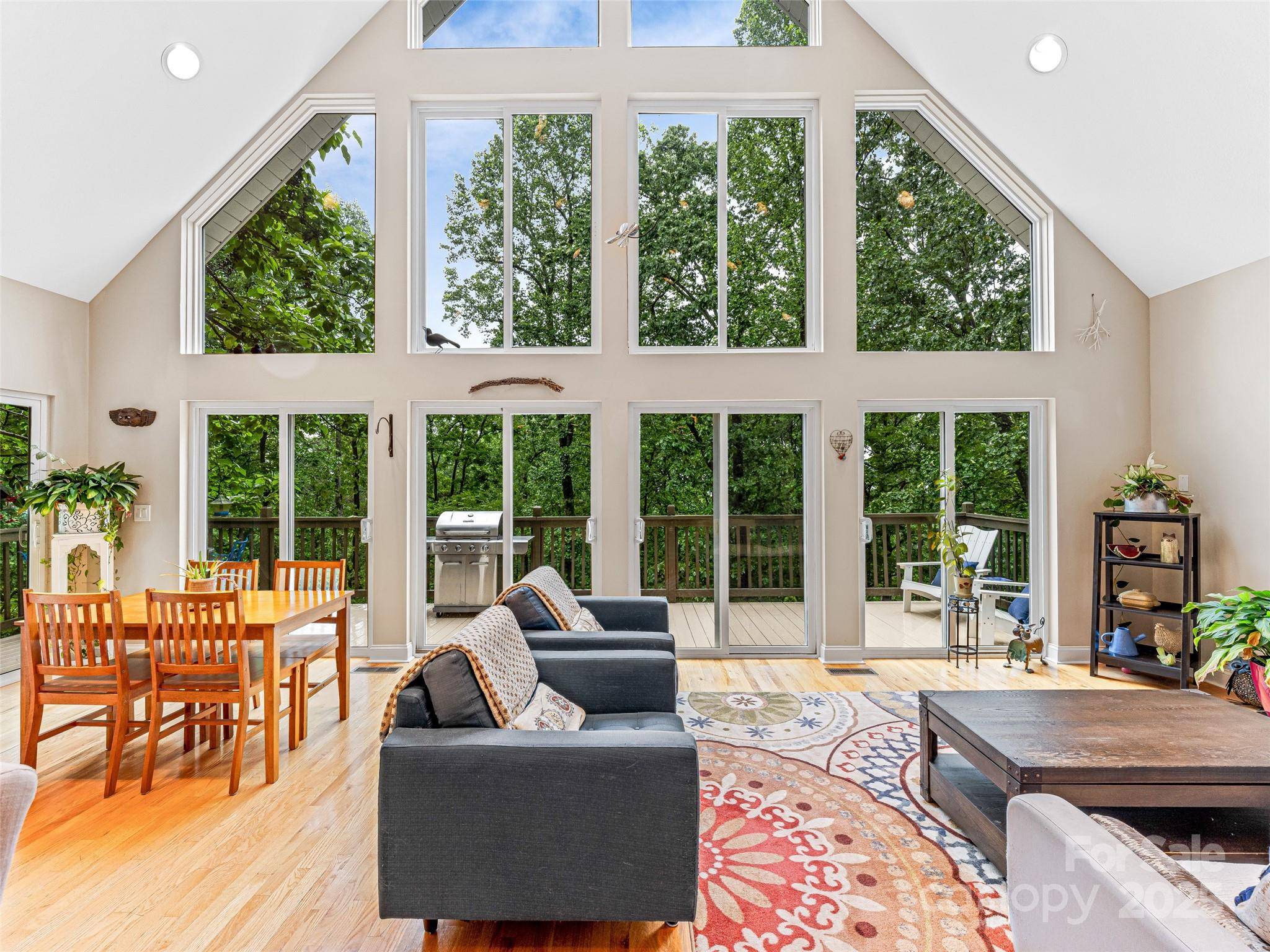 Flat Rock, NC 28731,350 Mckissick RD