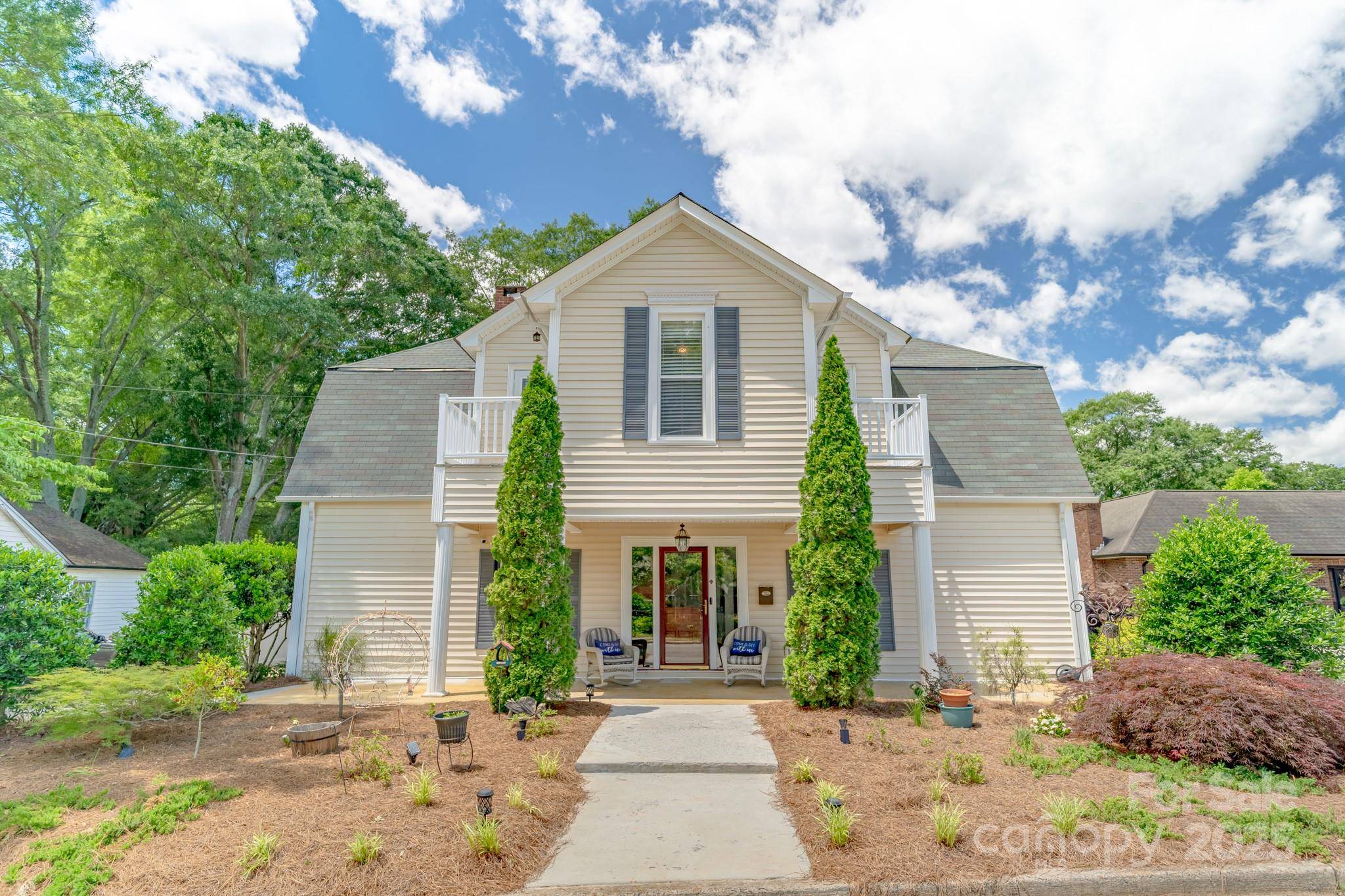 Lincolnton, NC 28092,420 S Cedar ST