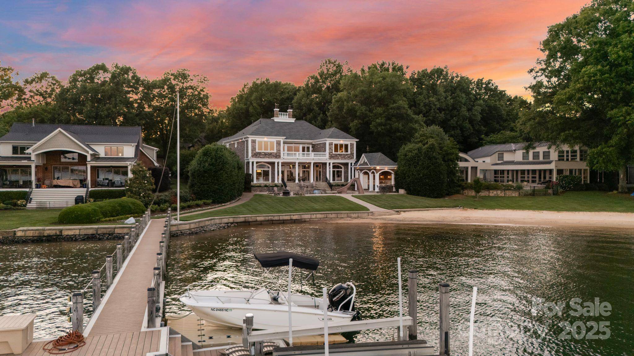 Mooresville, NC 28117,123 Sailview RD