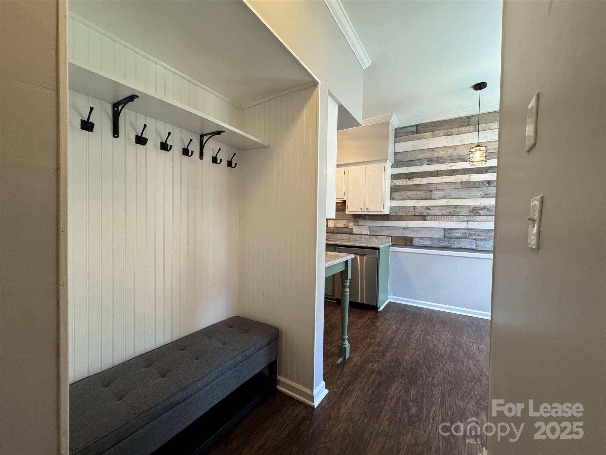 Charlotte, NC 28210,5917 Quail Hollow RD #A