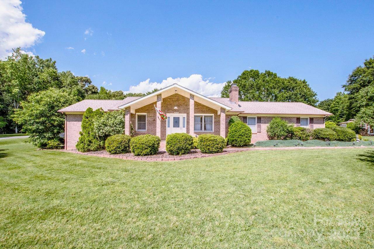 Lincolnton, NC 28092,2078 Valley View LN