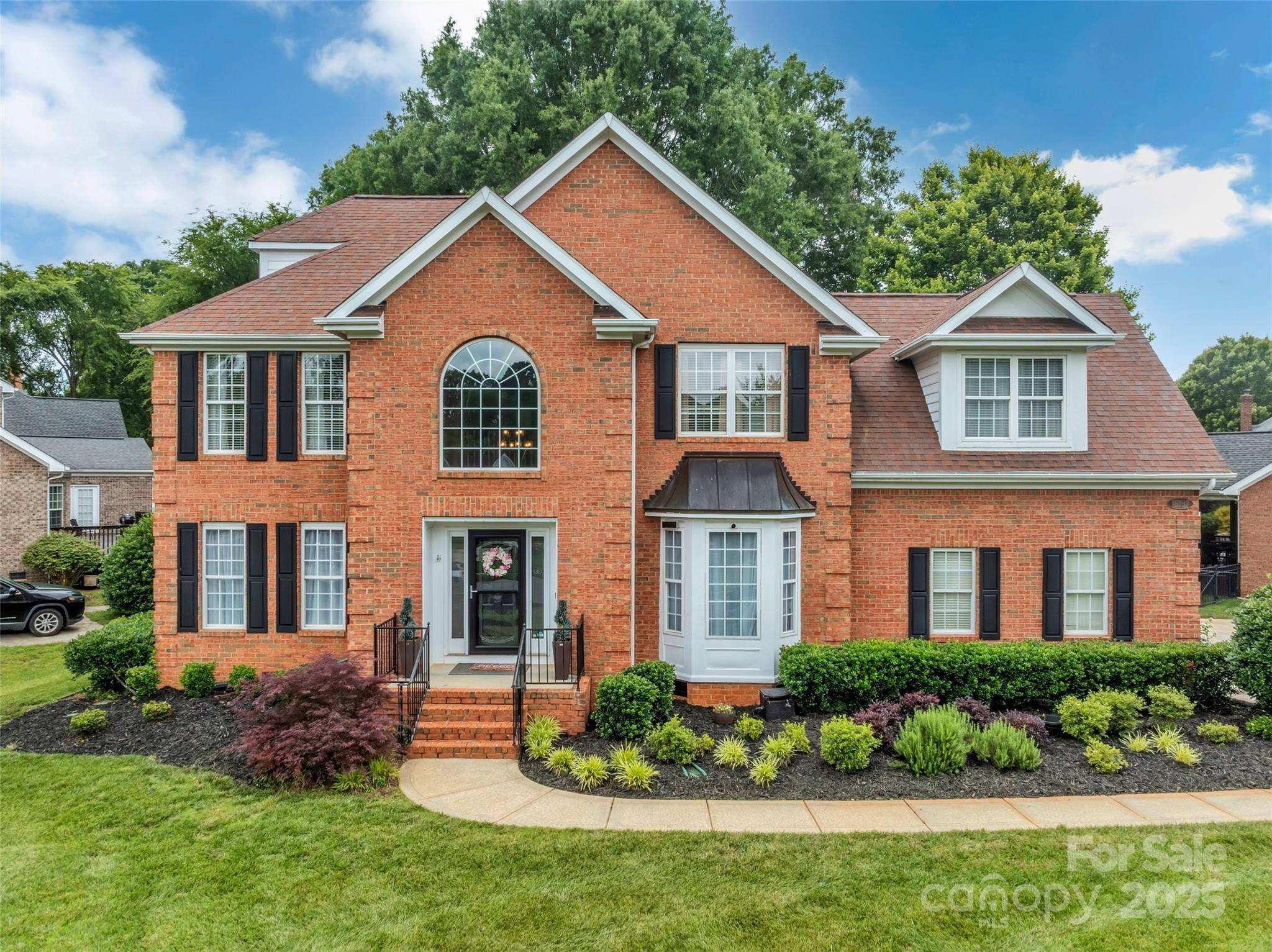 Huntersville, NC 28078,15737 Agincourt DR