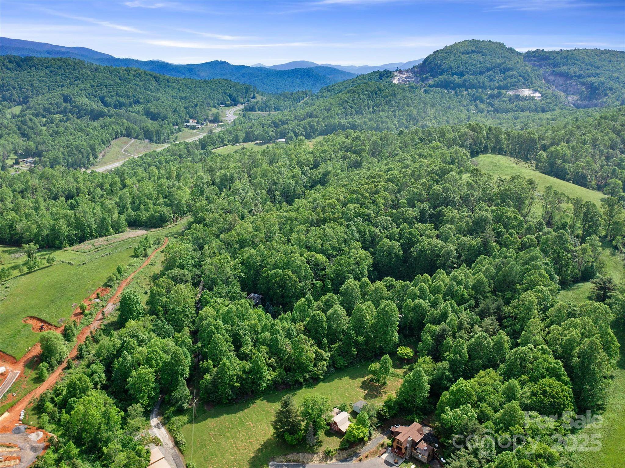 Spruce Pine, NC 28777,TBD Hinson Thomas RD