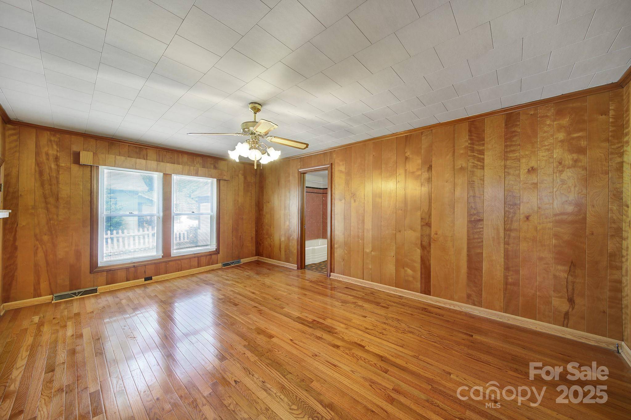 Mooresville, NC 28115,220 Parker AVE
