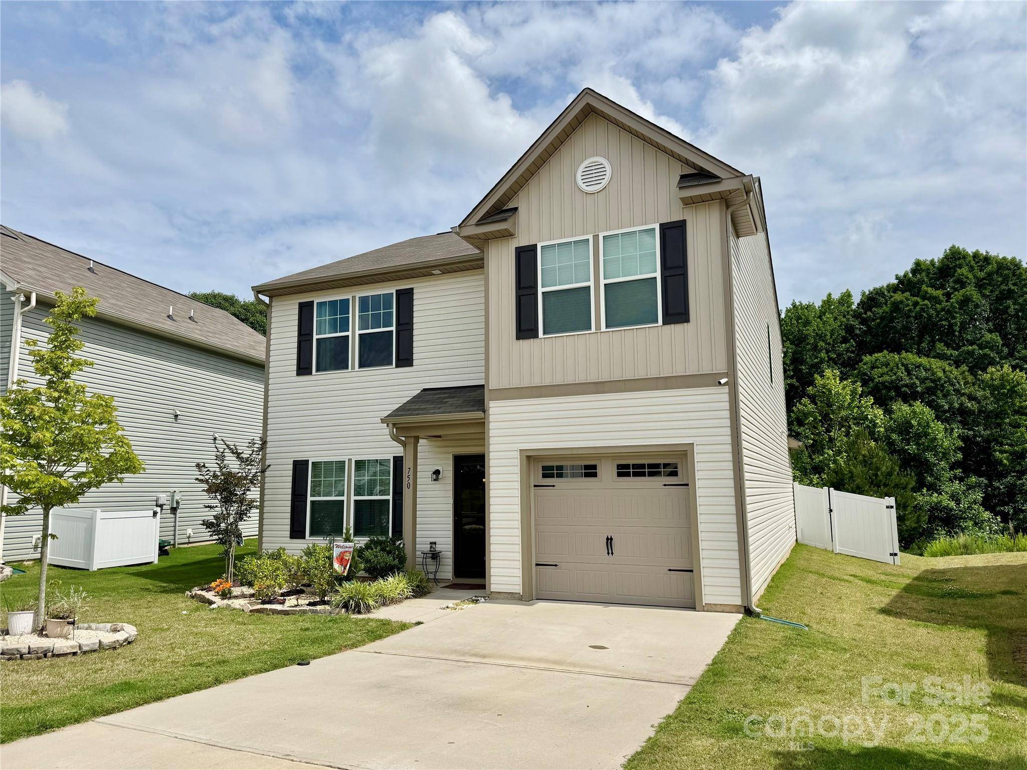 Kannapolis, NC 28081,750 Fraternity ROW