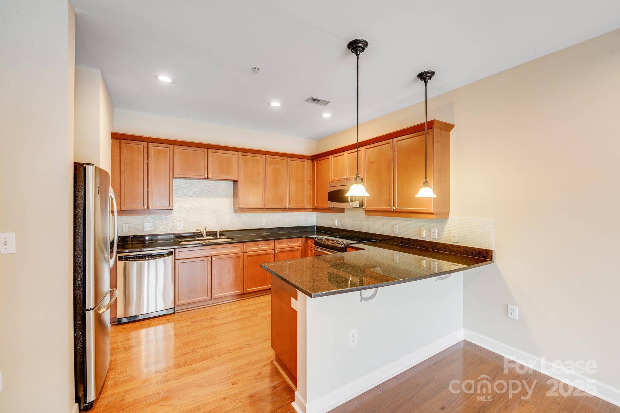 Charlotte, NC 28203,1903 Kenilworth AVE #109