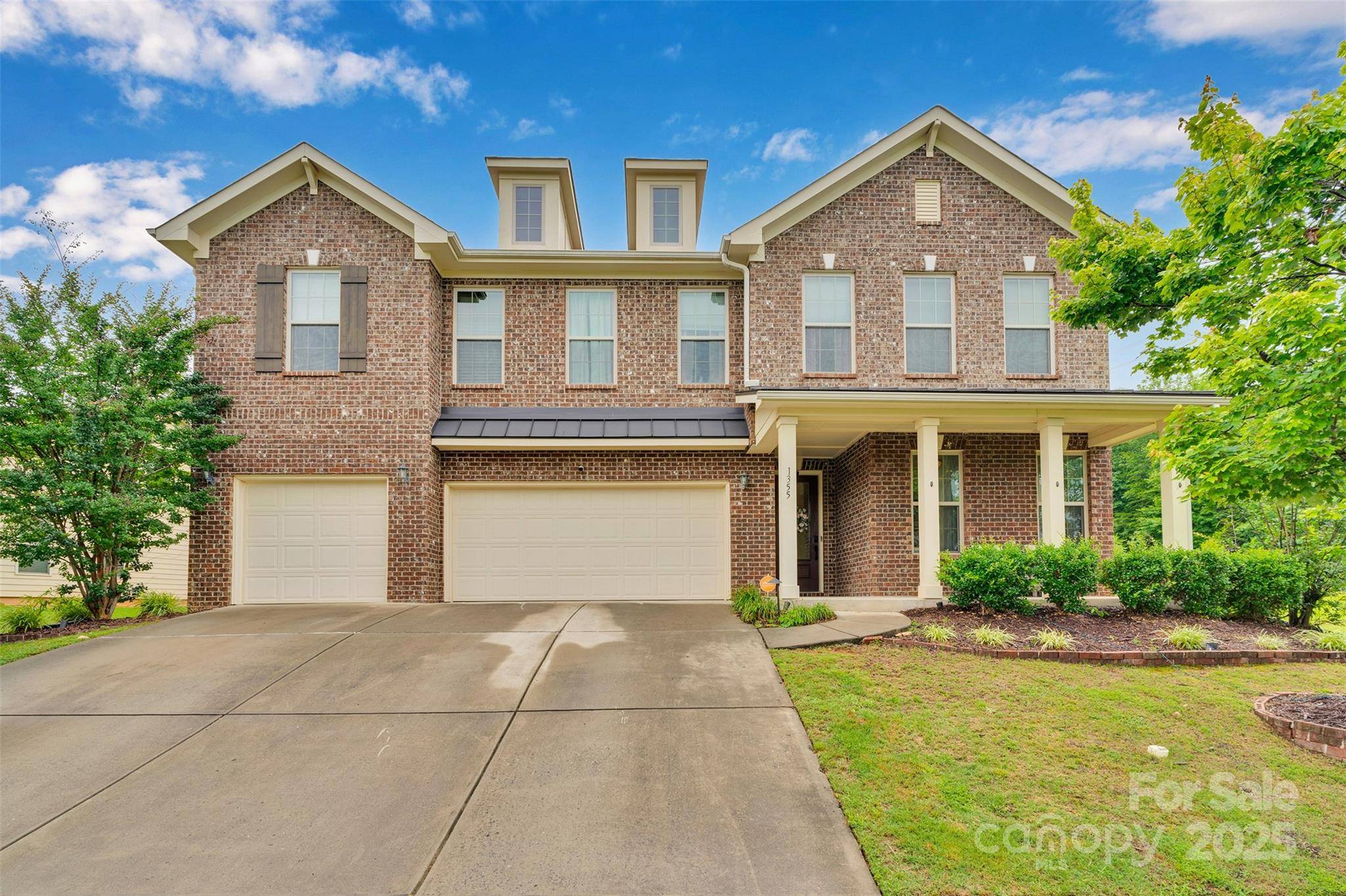 Fort Mill, SC 29708,1355 Cilantro CT