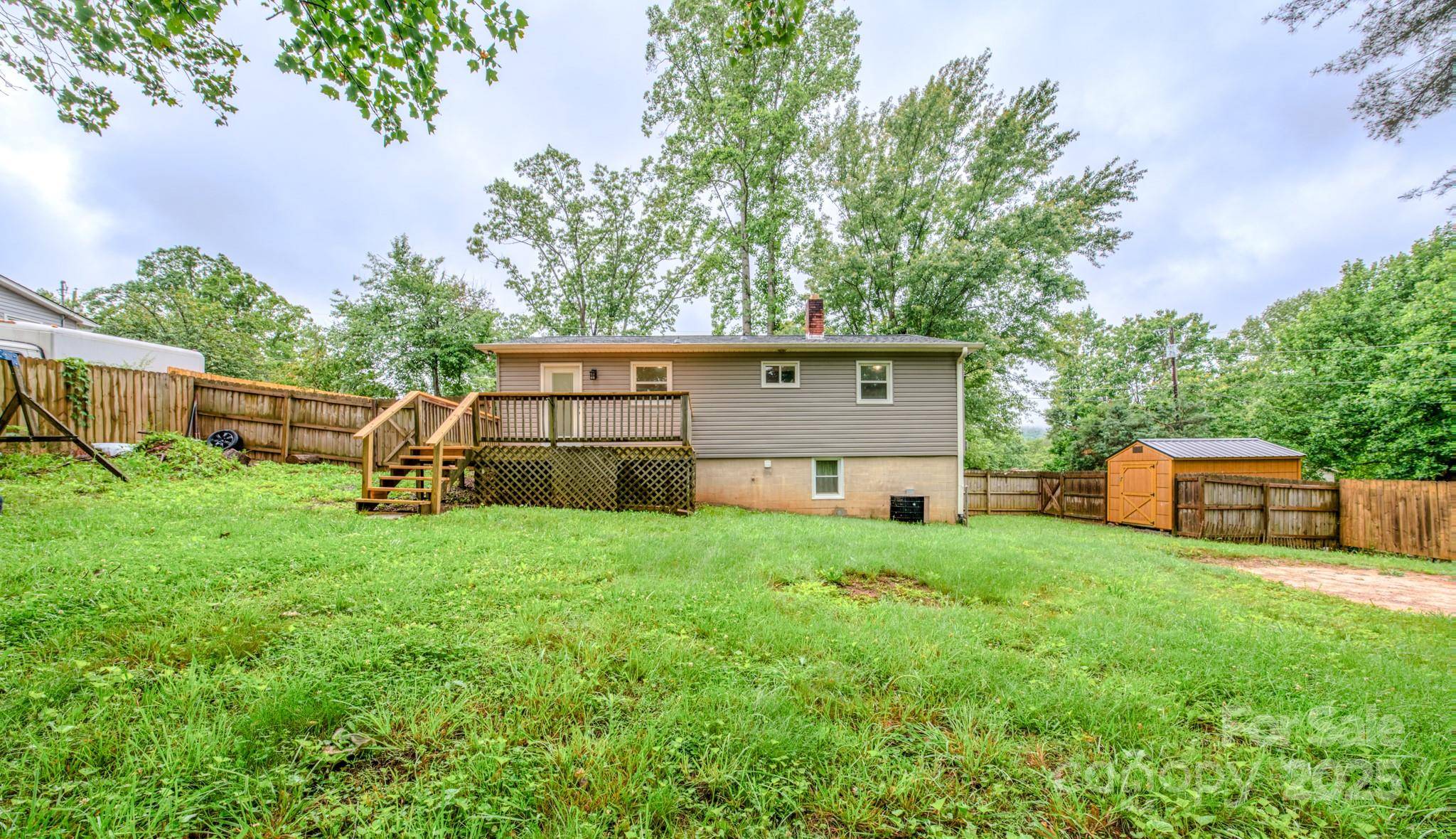 Asheville, NC 28805,109 Chapman DR
