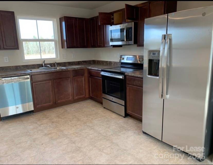 Charlotte, NC 28269,7013 Brightwork LN