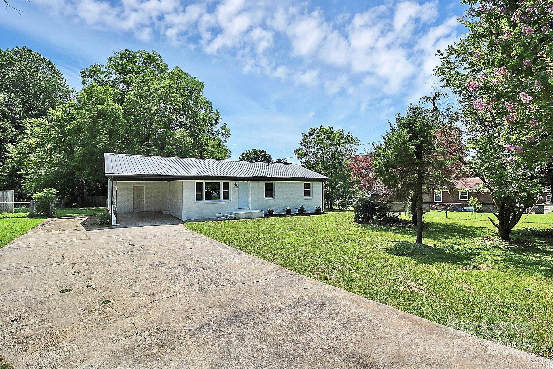 Bessemer City, NC 28016,1433 Edgewood RD