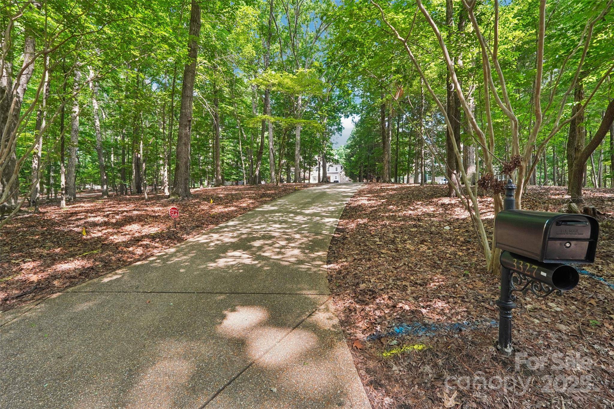 Charlotte, NC 28270,3327 Lakeside DR