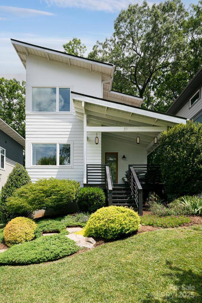 Asheville, NC 28806,31 Mauricet LN