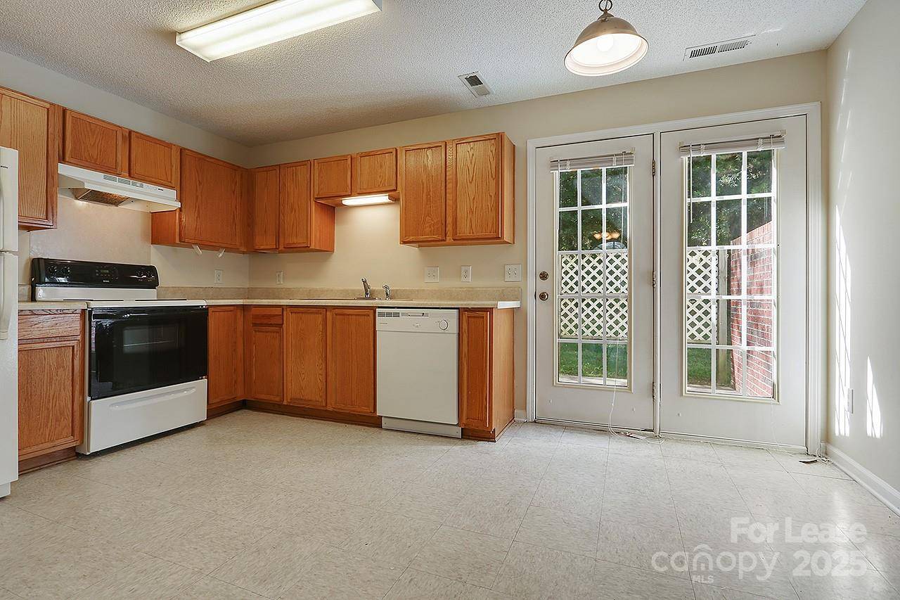 Monroe, NC 28112,1308 S Hayne ST #C