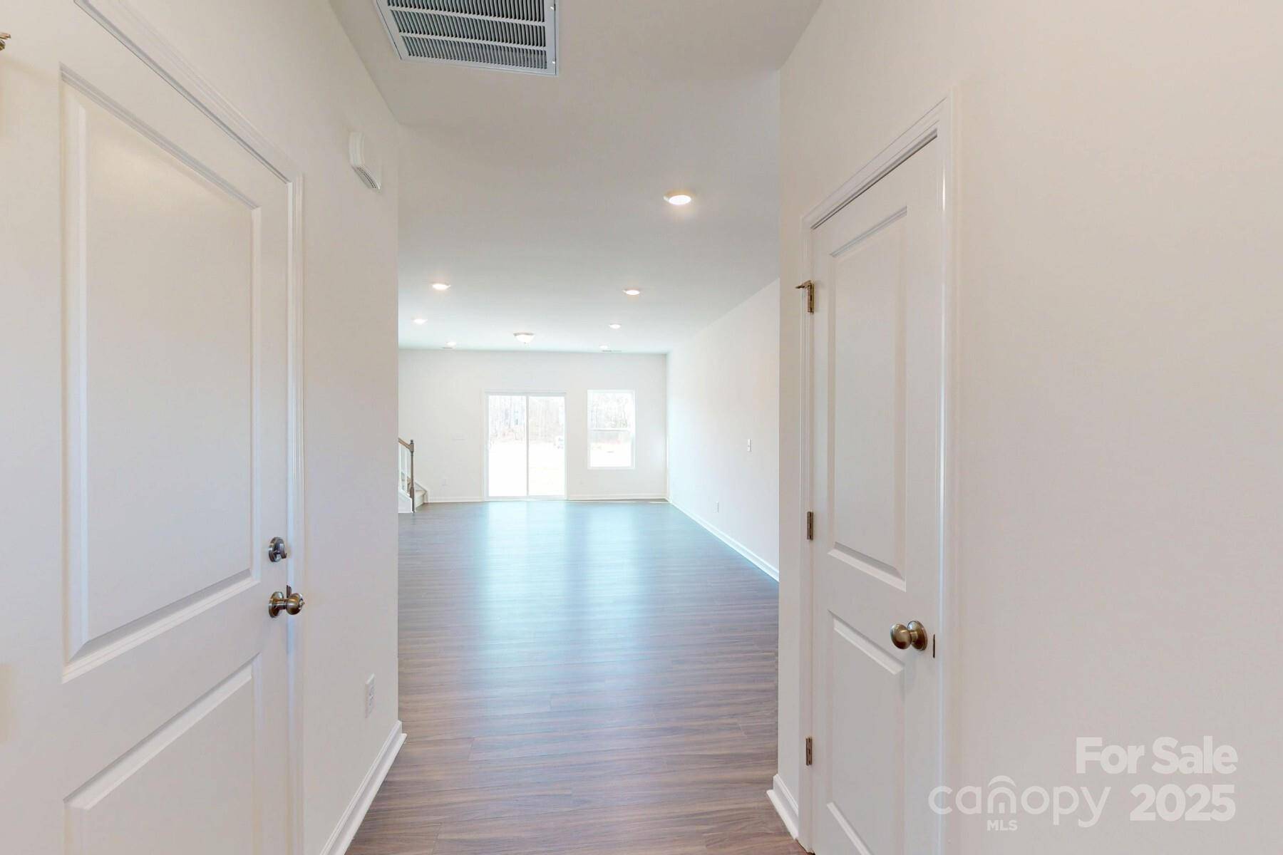 Charlotte, NC 28269,4009 Lawnview DR
