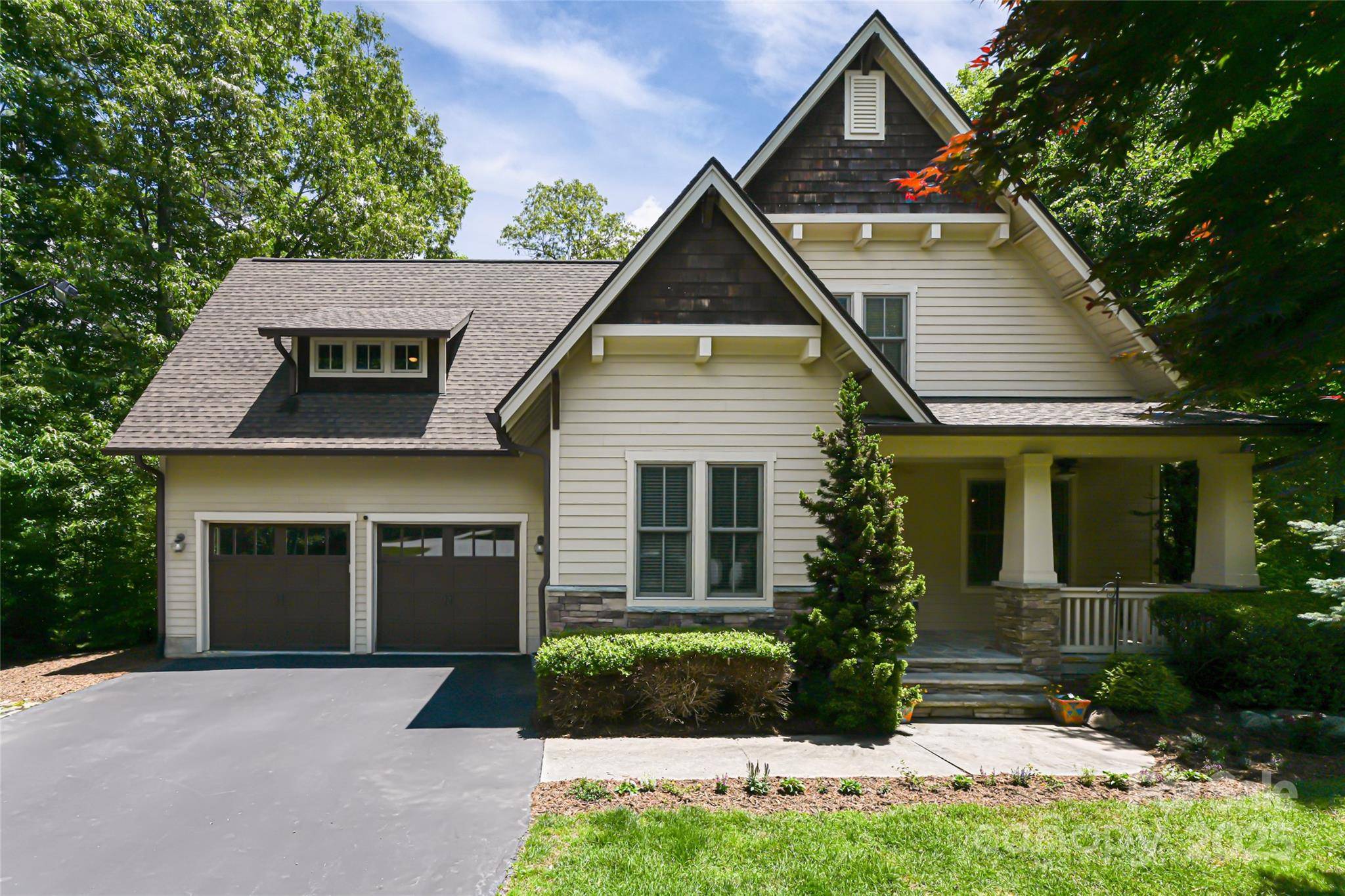 Fairview, NC 28730,1 East Owl Creek LN