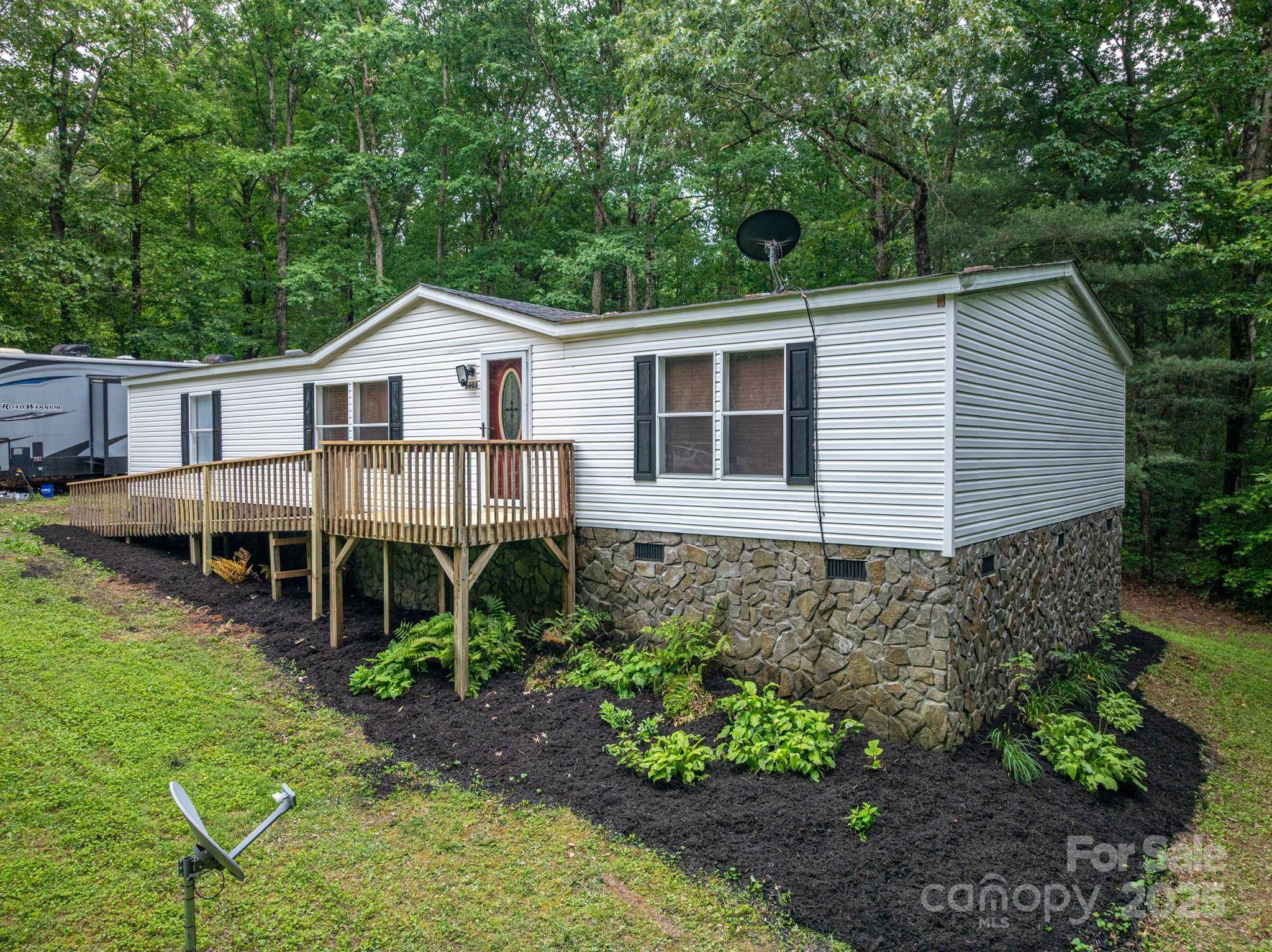 Vale, NC 28168,6903 Knottywood LN #21