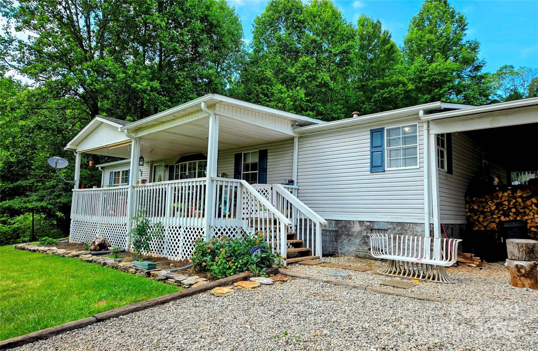 Old Fort, NC 28762,25 Bob Deer RD