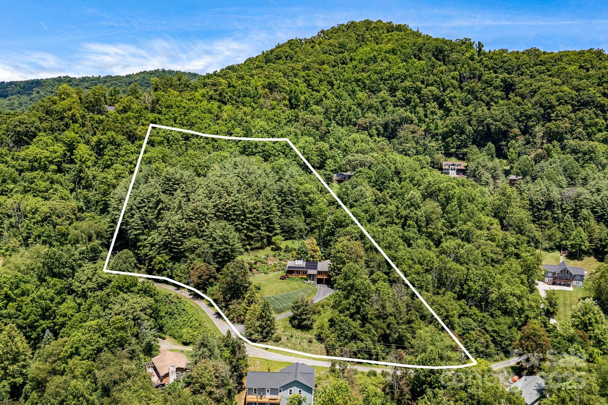 Mars Hill, NC 28754,416 Green Meadow LN