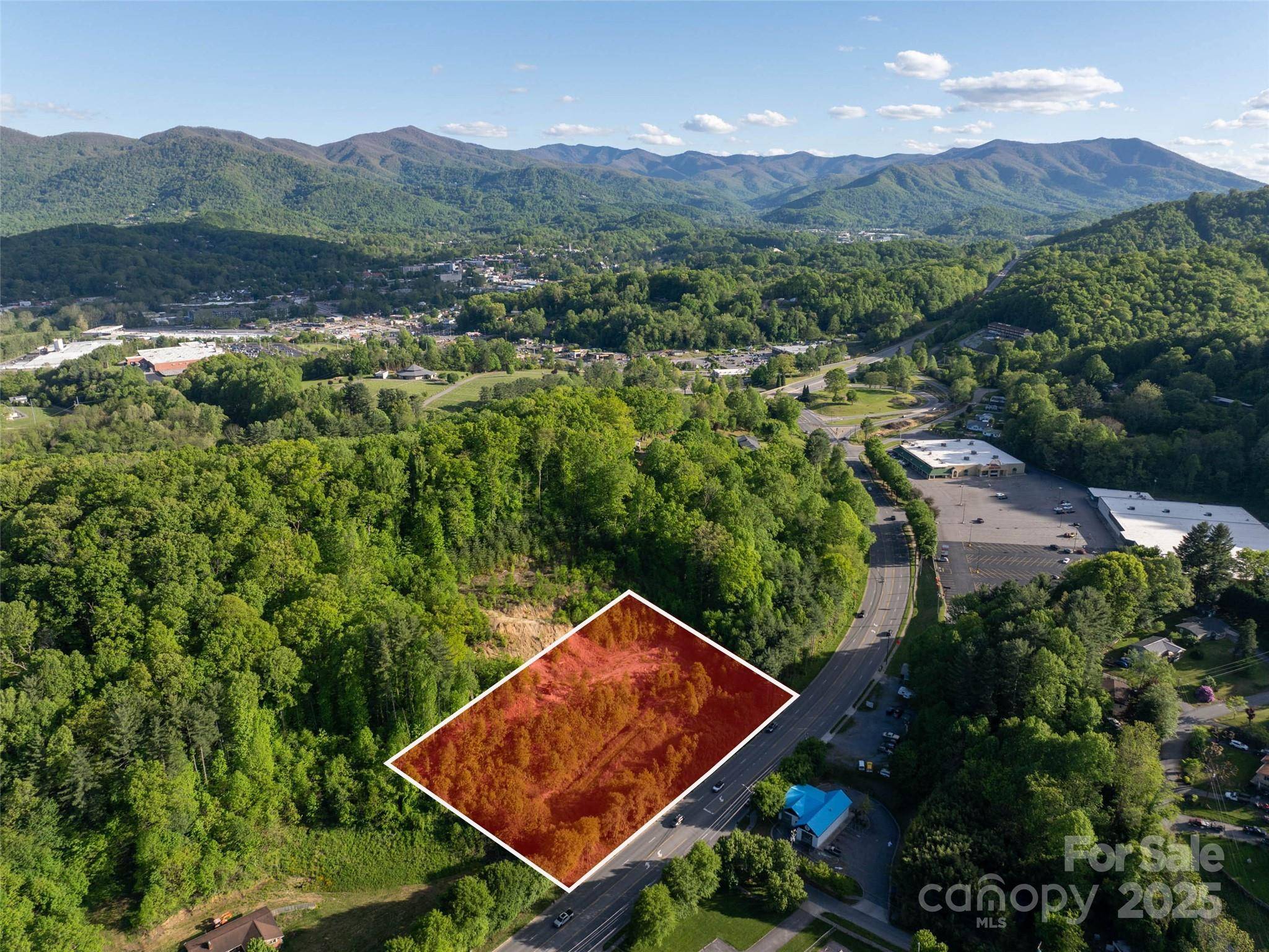 Waynesville, NC 28786,99999 Russ AVE