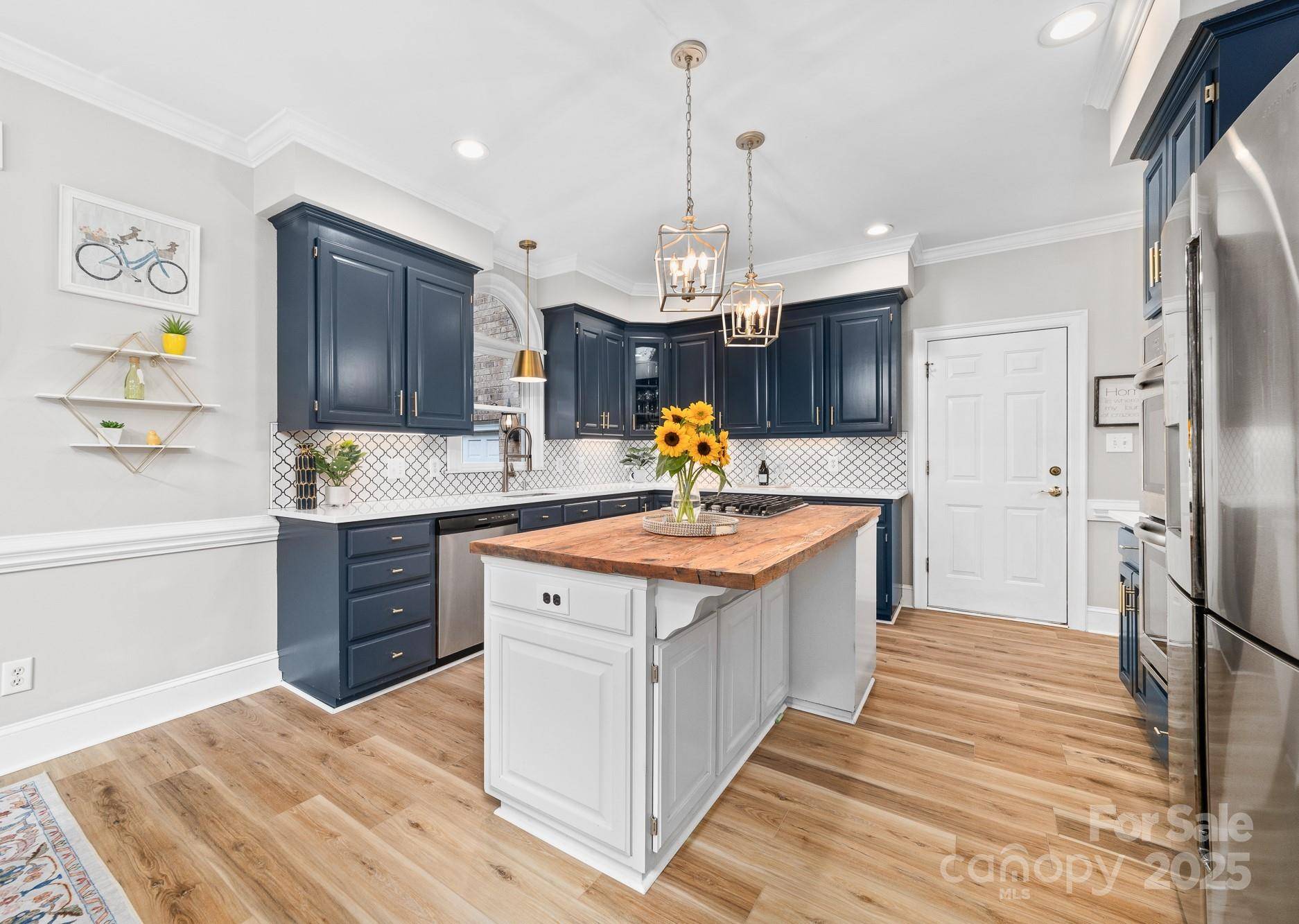 Matthews, NC 28104,1115 Maremont CT