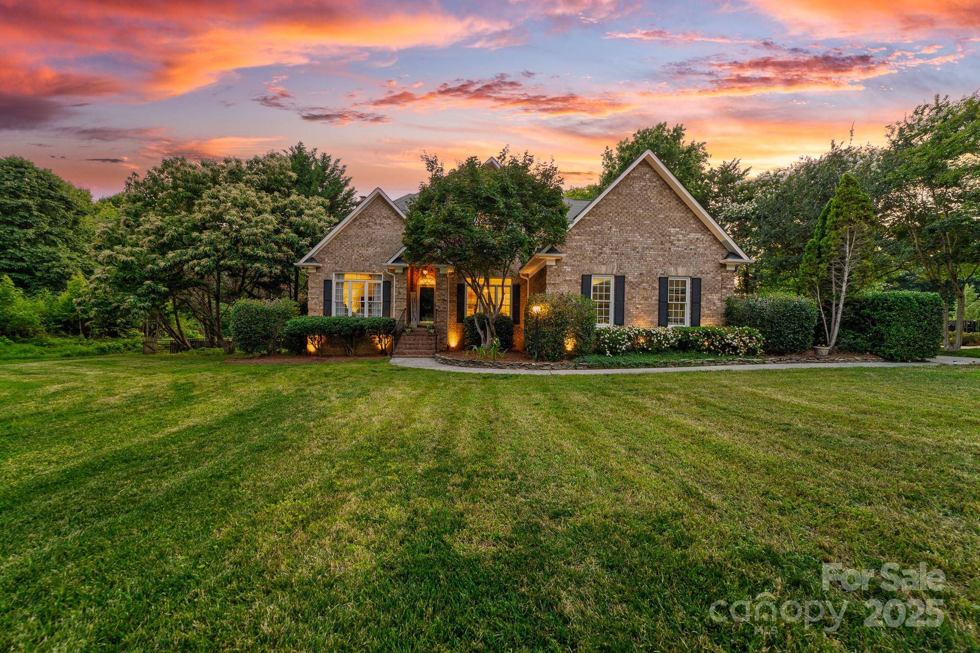 Matthews, NC 28104,1115 Maremont CT