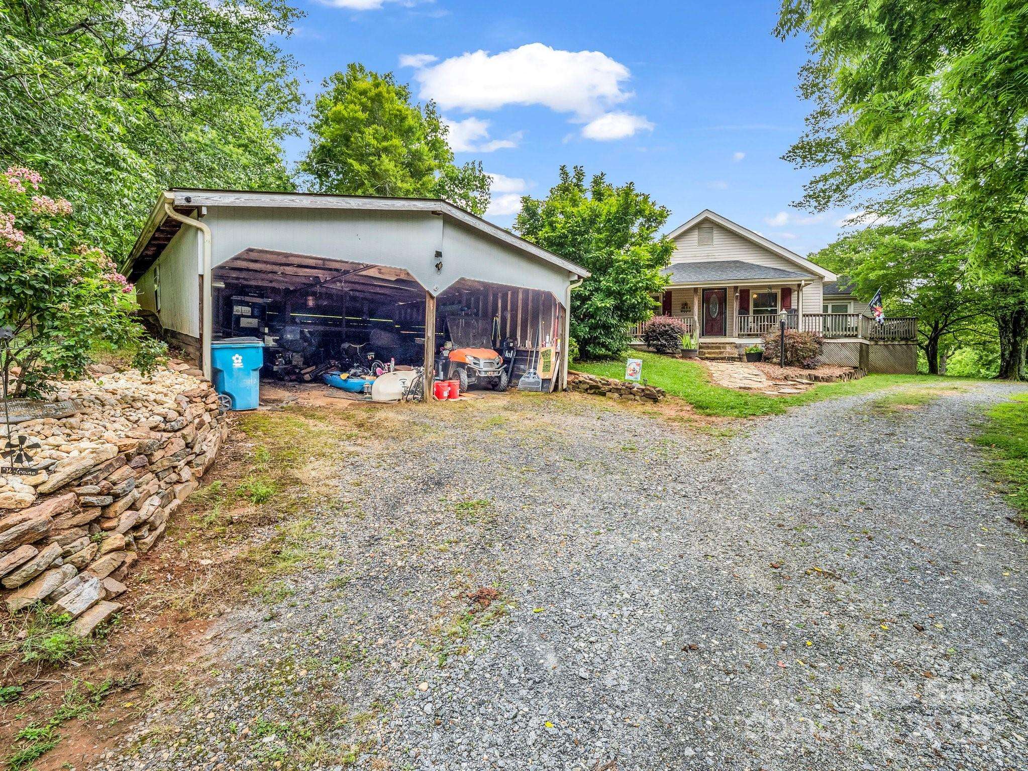 Rutherfordton, NC 28139,321 Jim Dobbins RD