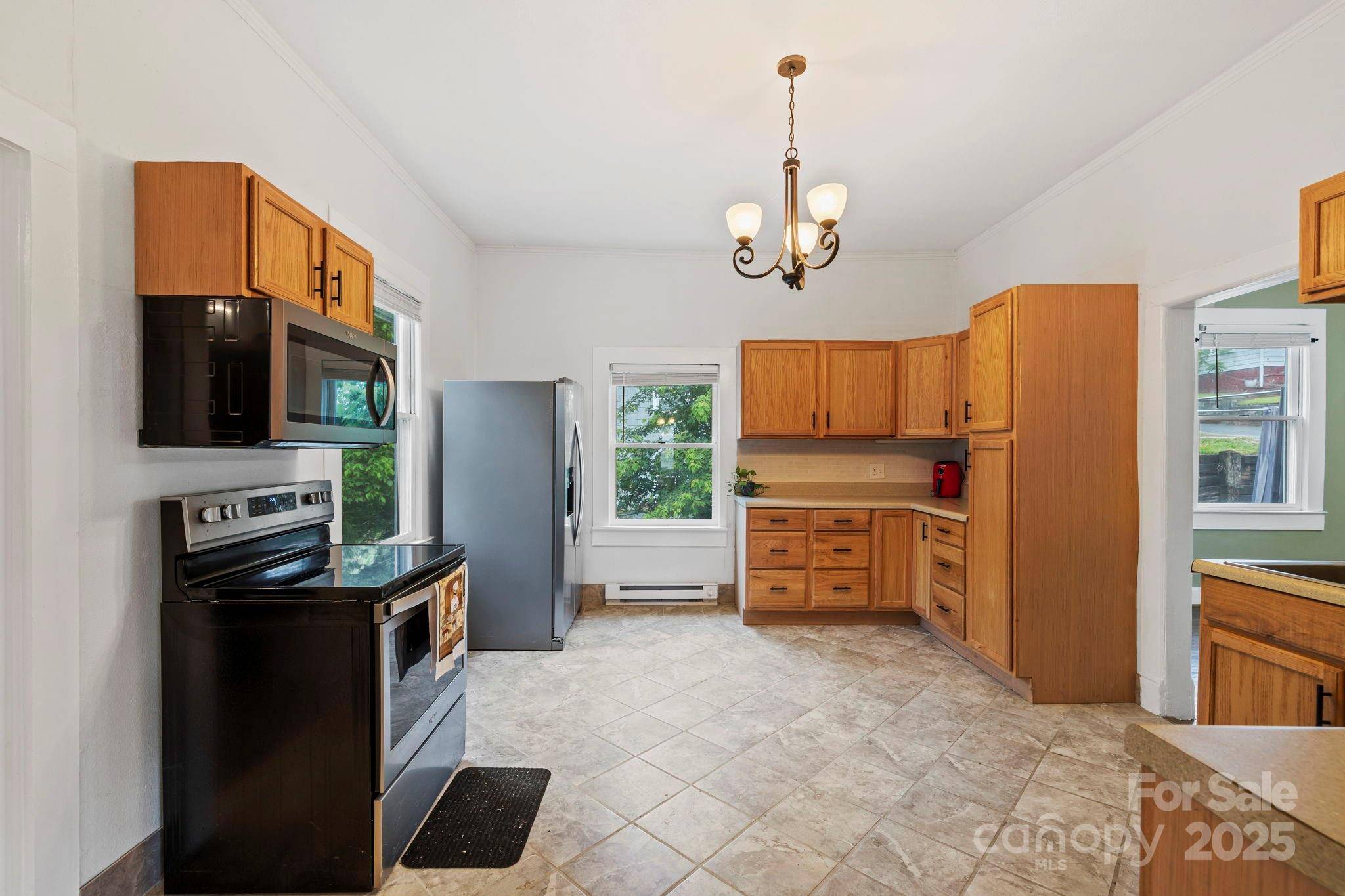 Marion, NC 28752,61 First ST