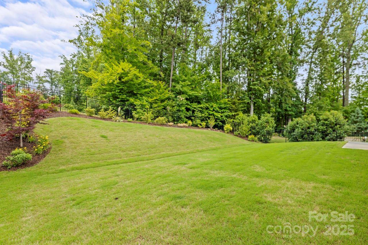 Denver, NC 28037,219 Broadleaf DR