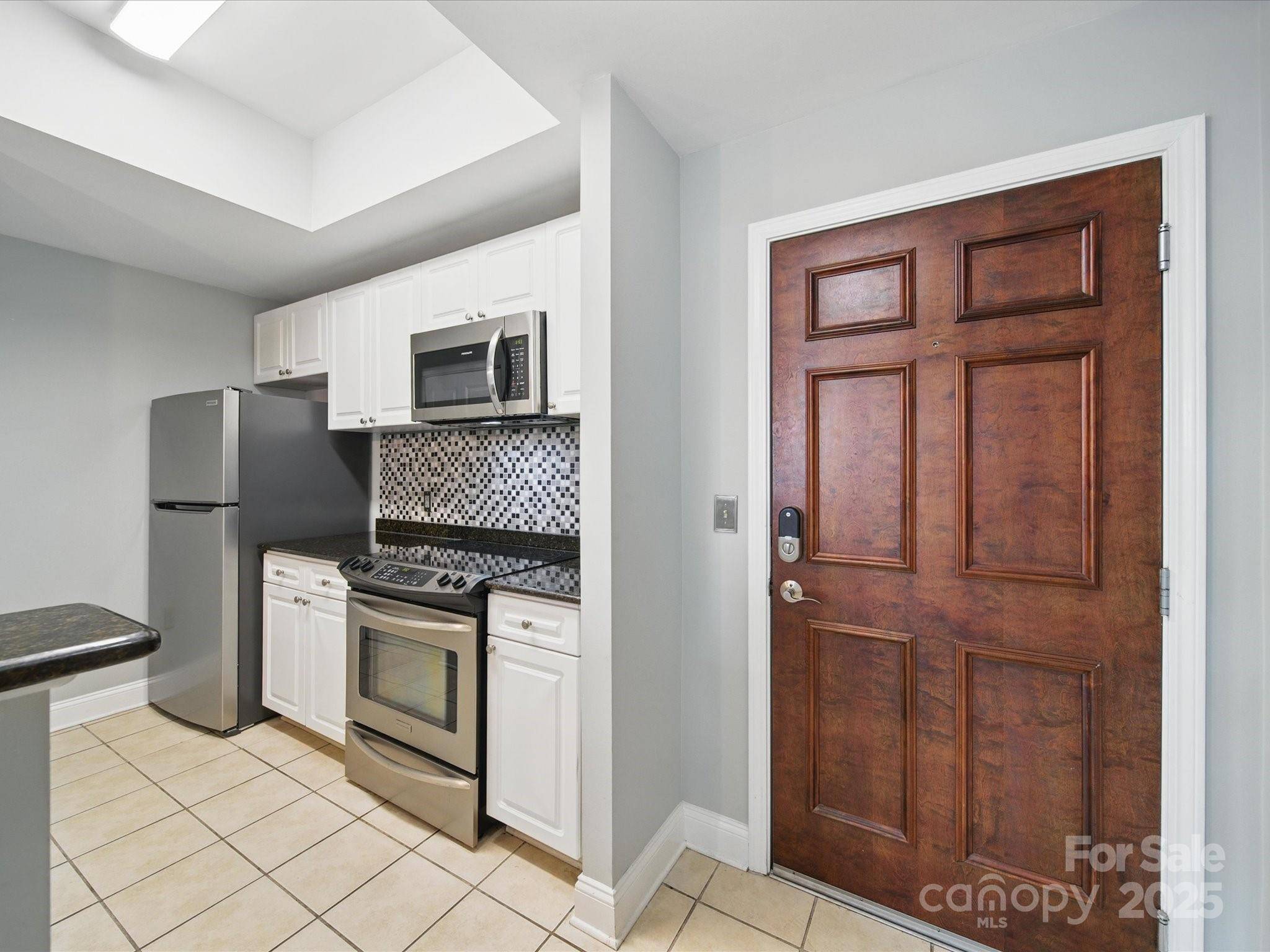 Charlotte, NC 28202,300 W 5th ST #339