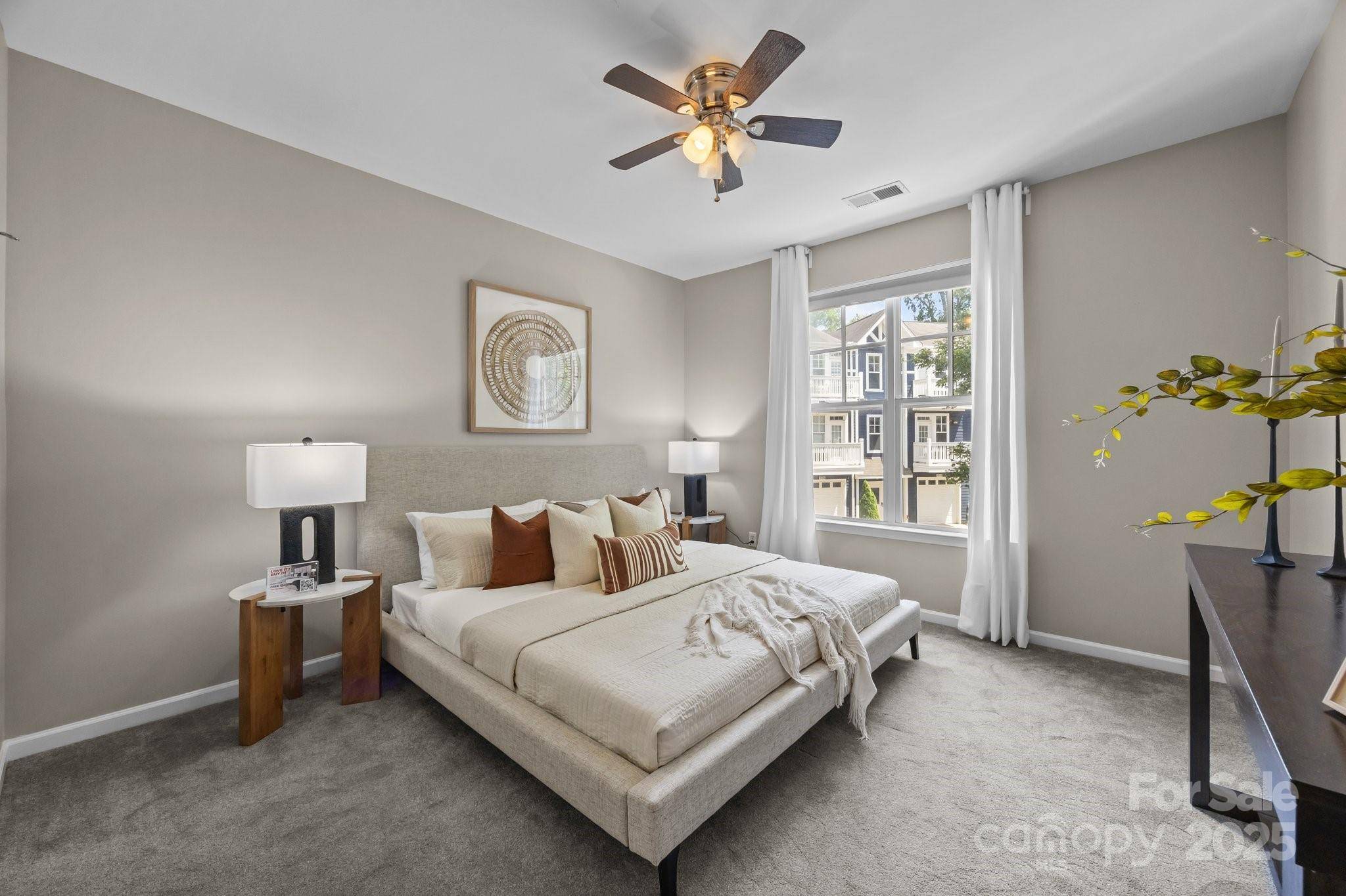 Charlotte, NC 28208,1556 Walnut View DR