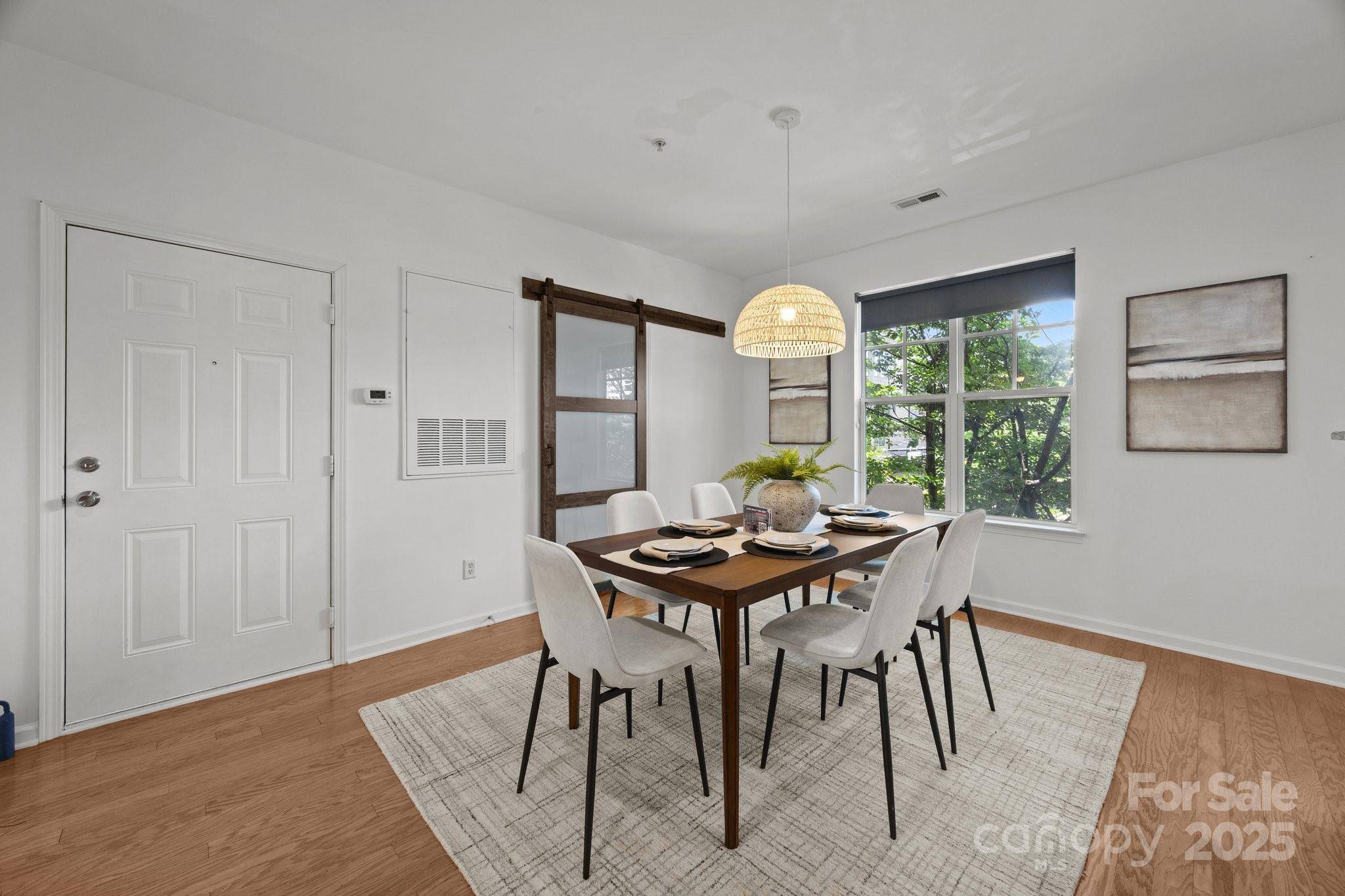 Charlotte, NC 28208,1556 Walnut View DR