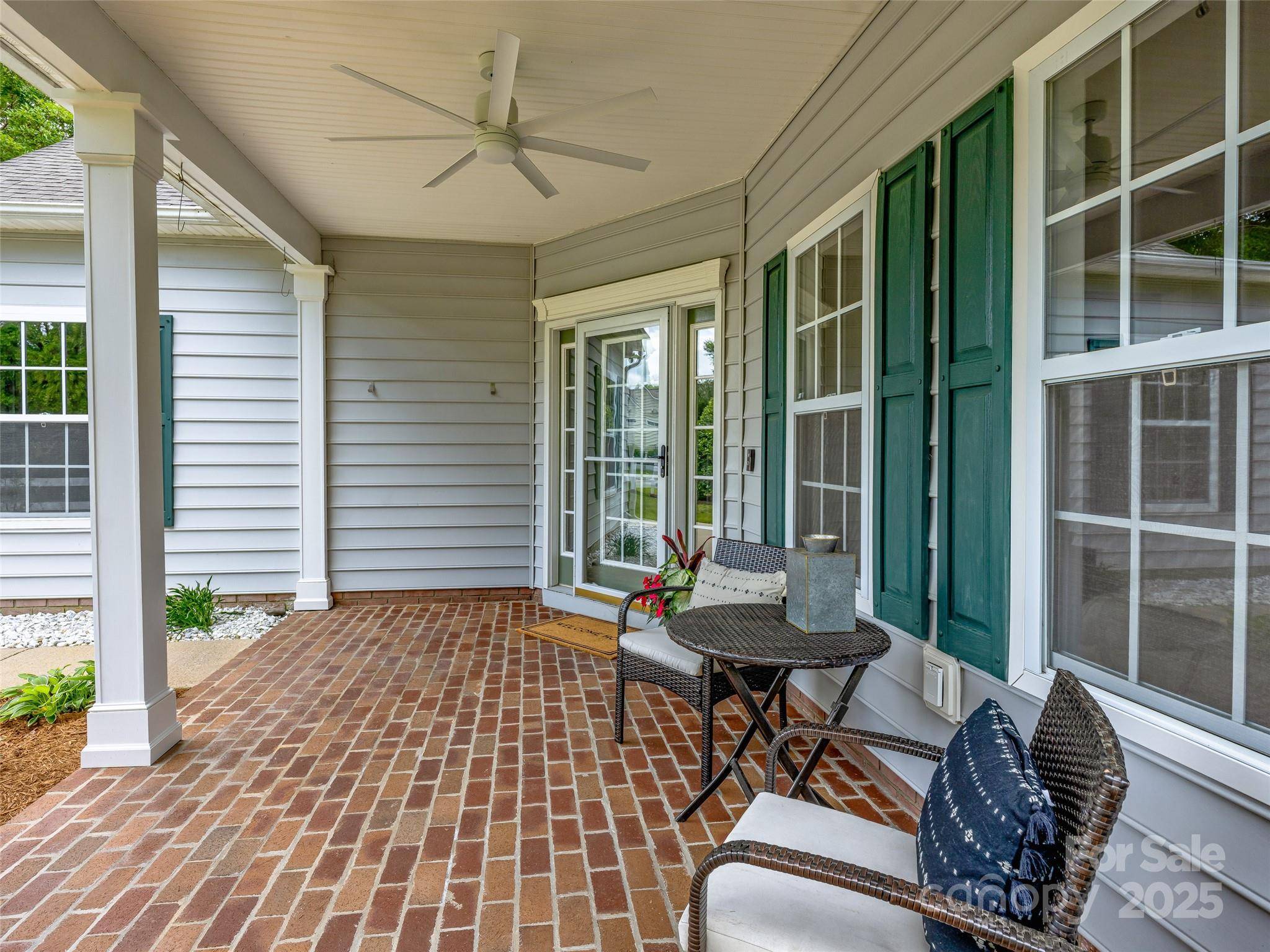 Brevard, NC 28712,173 Cambridge DR