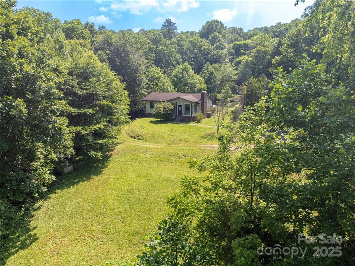 Brevard, NC 28712,825 Pole Miller EXT