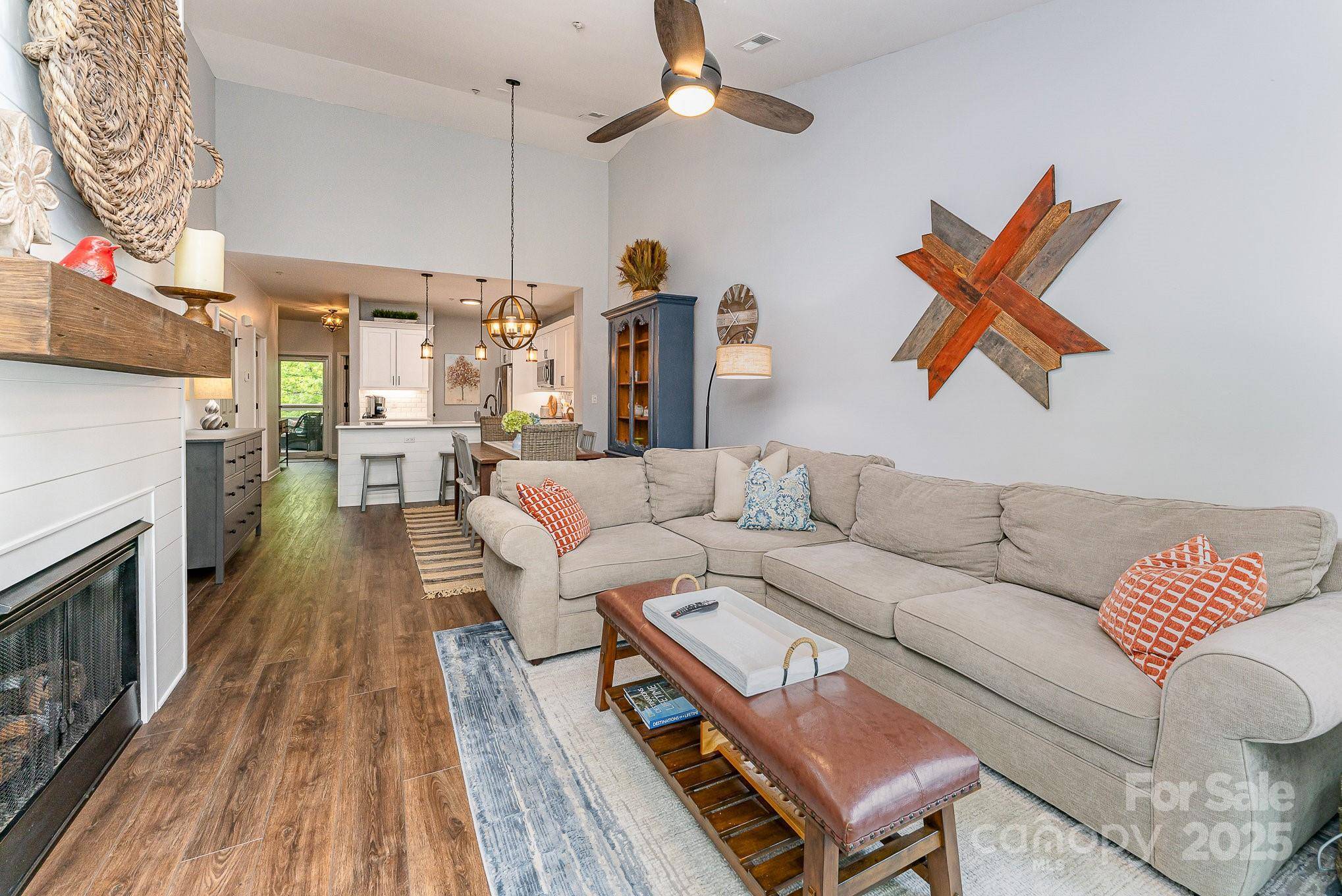 Davidson, NC 28036,915 Northeast DR #15