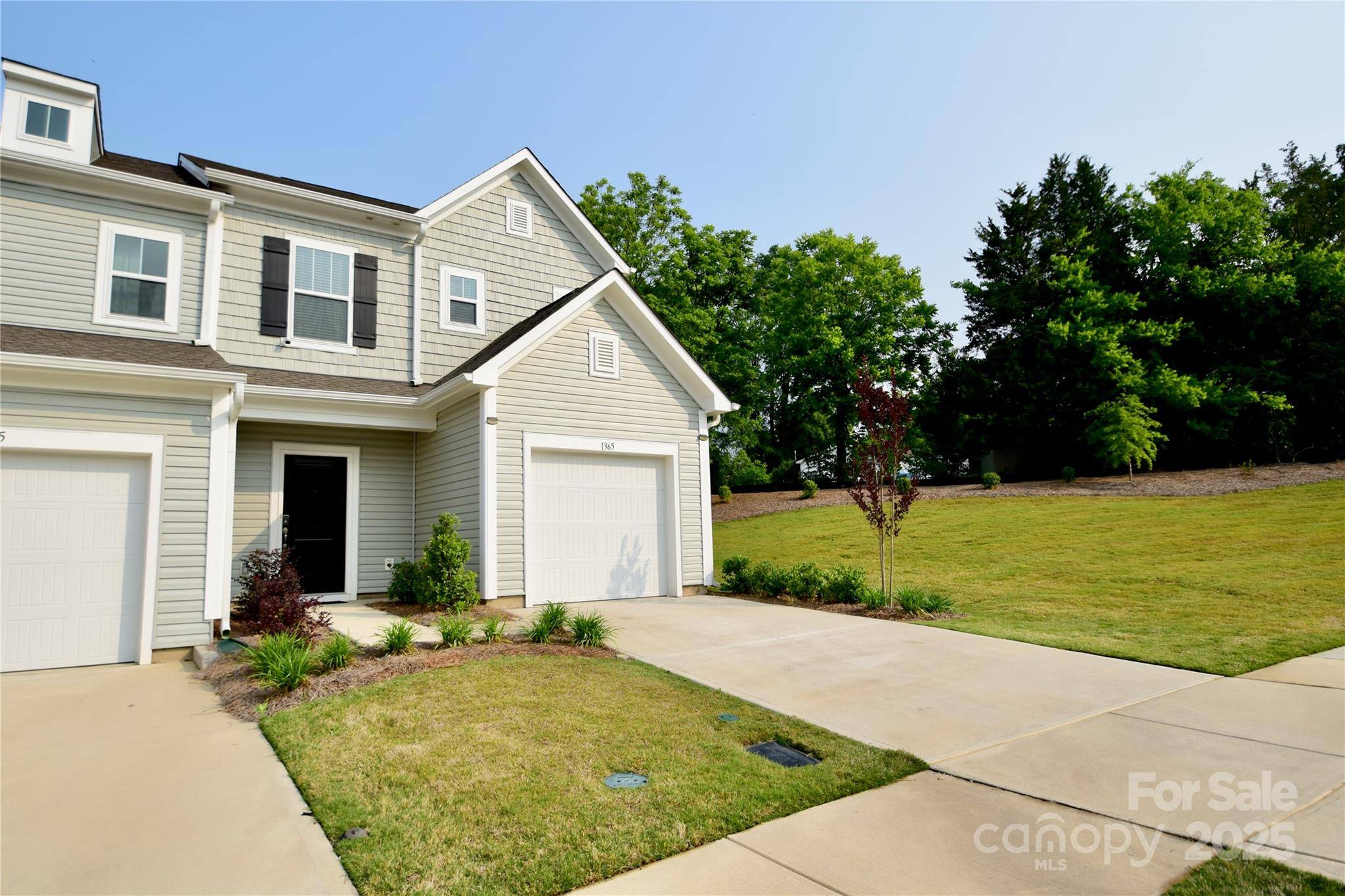 Kannapolis, NC 28083,1365 Eagle Claw DR