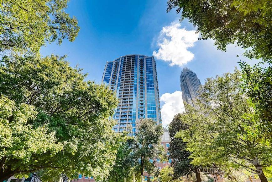 Charlotte, NC 28202,210 N Church ST #2807