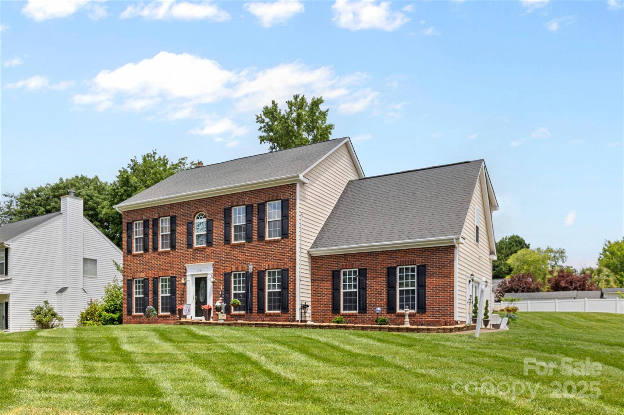 Fort Mill, SC 29715,126 Rocky Trail CT